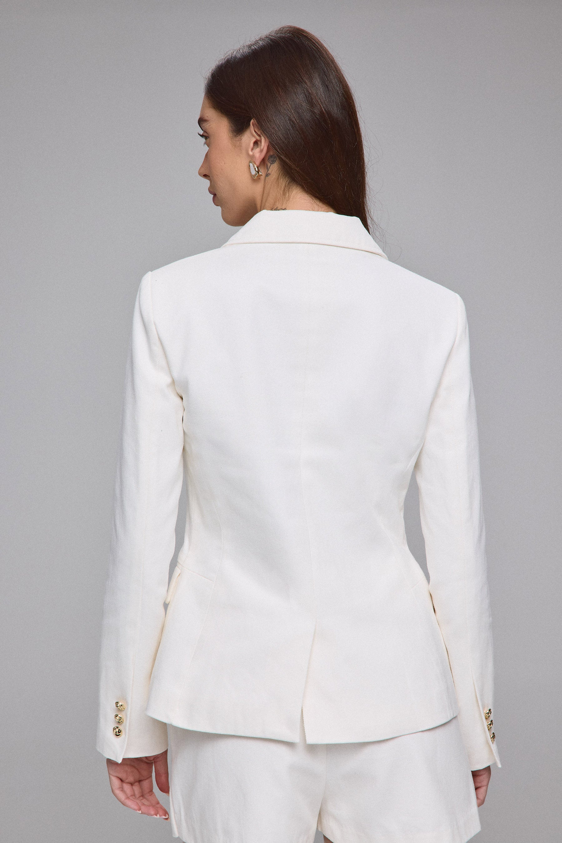 ג'קט מחוייט כ. מוזהבים