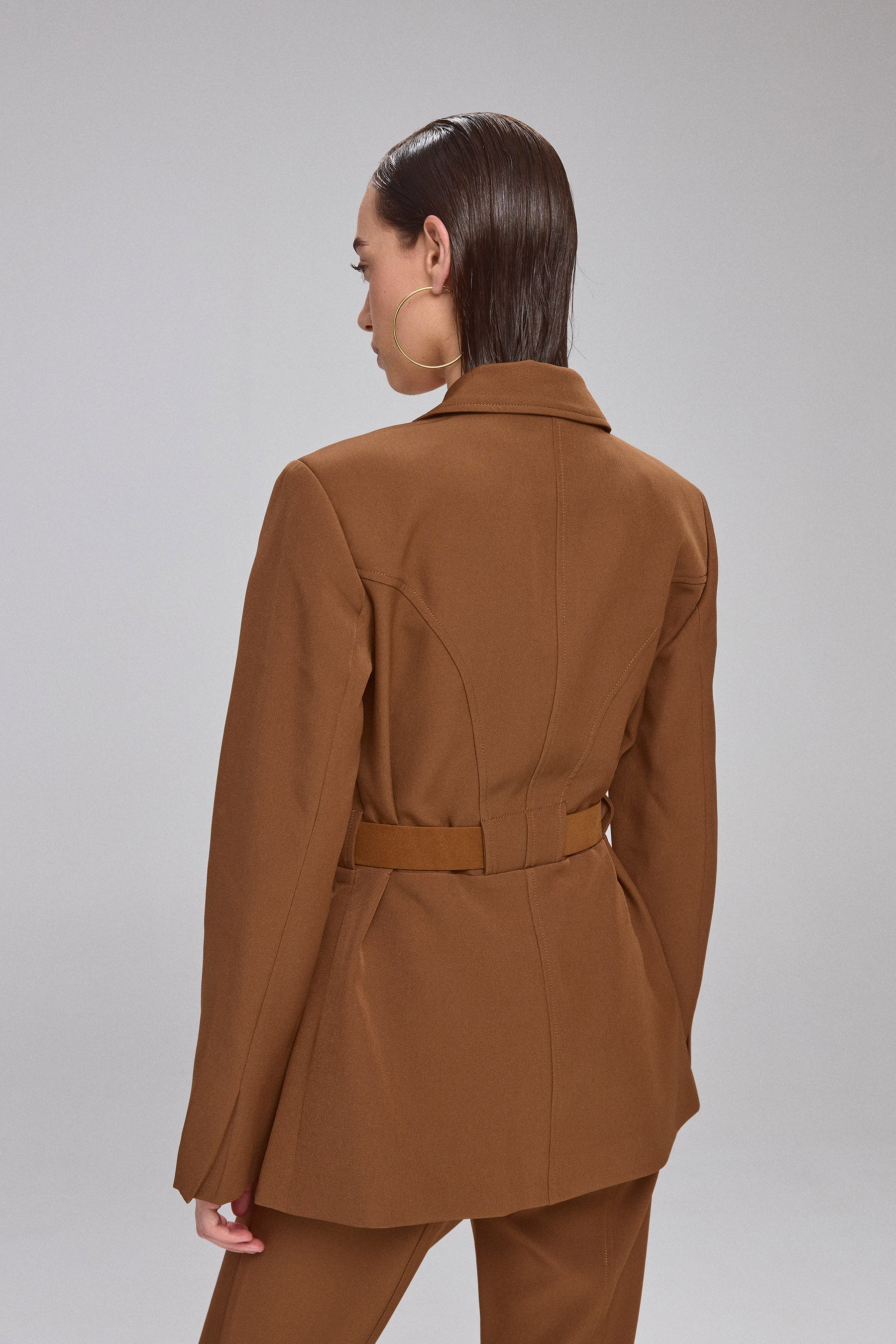 ג'קט מחוייט עם חגורה סט