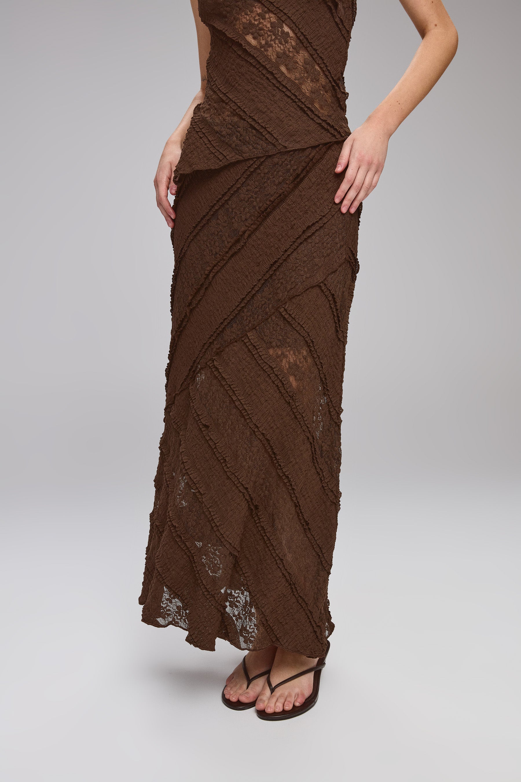 חצאית קרושה אלכסון סט