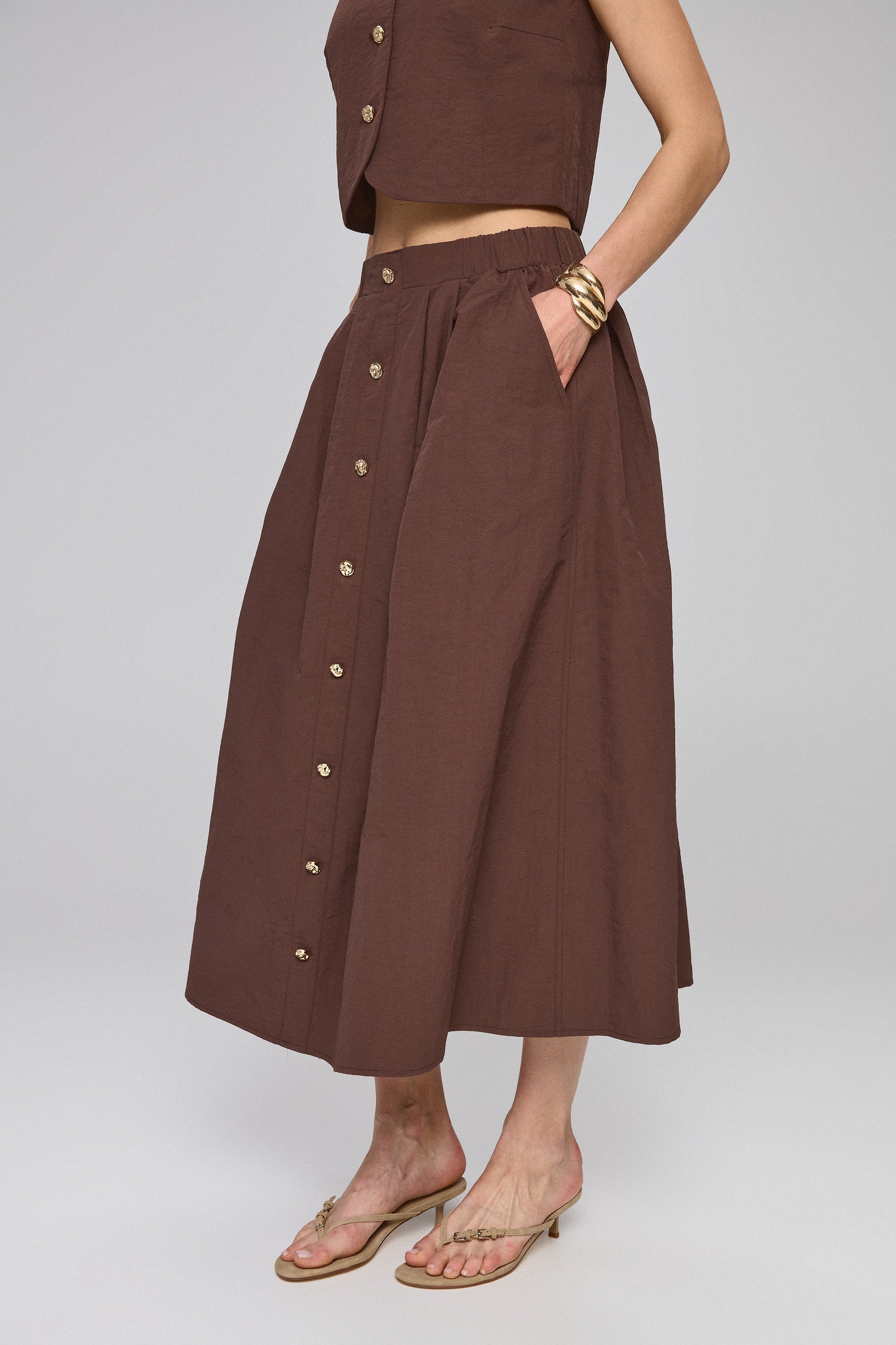 חצאית מקסי כפתורים מוזהבים סט