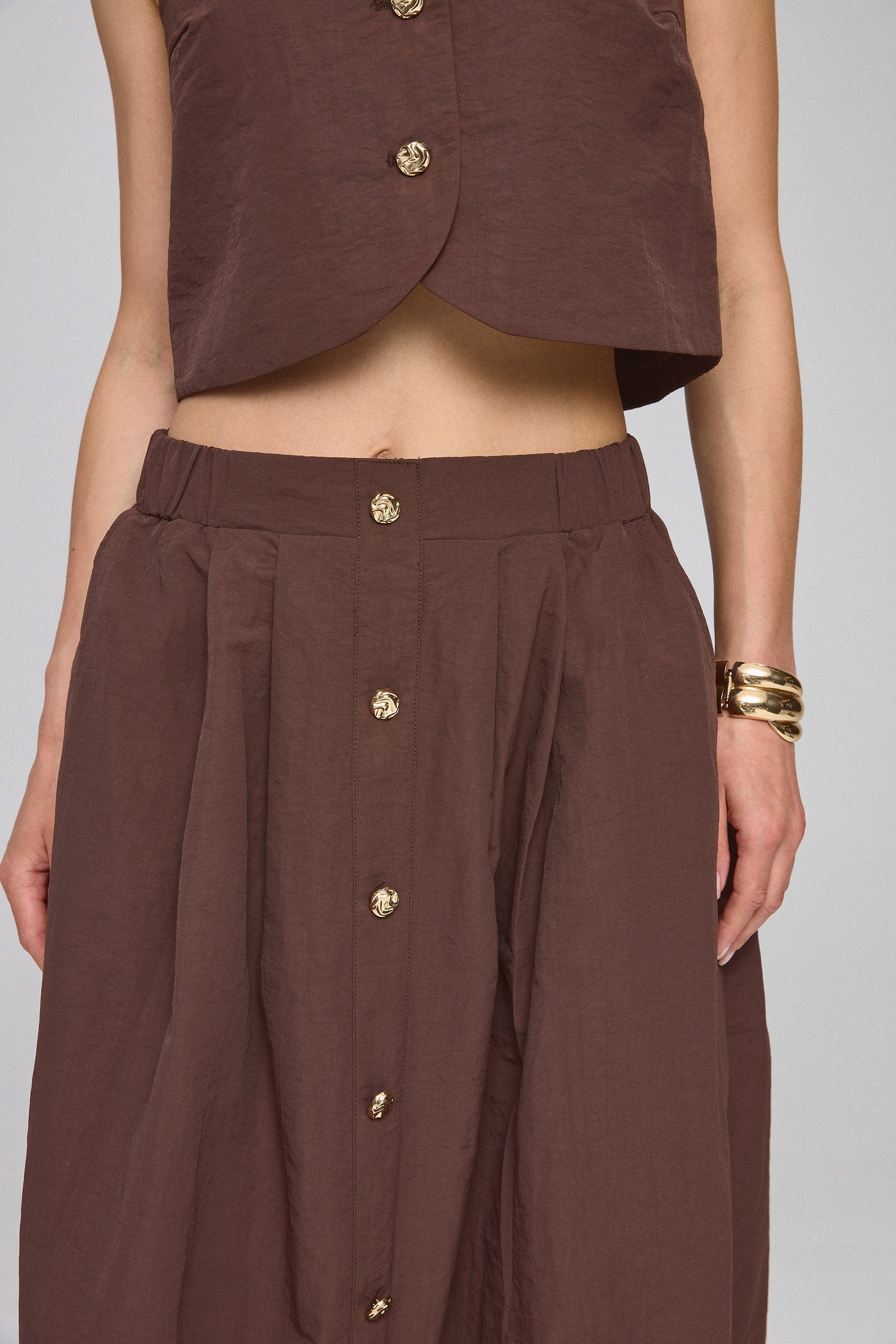 חצאית מקסי כפתורים מוזהבים סט