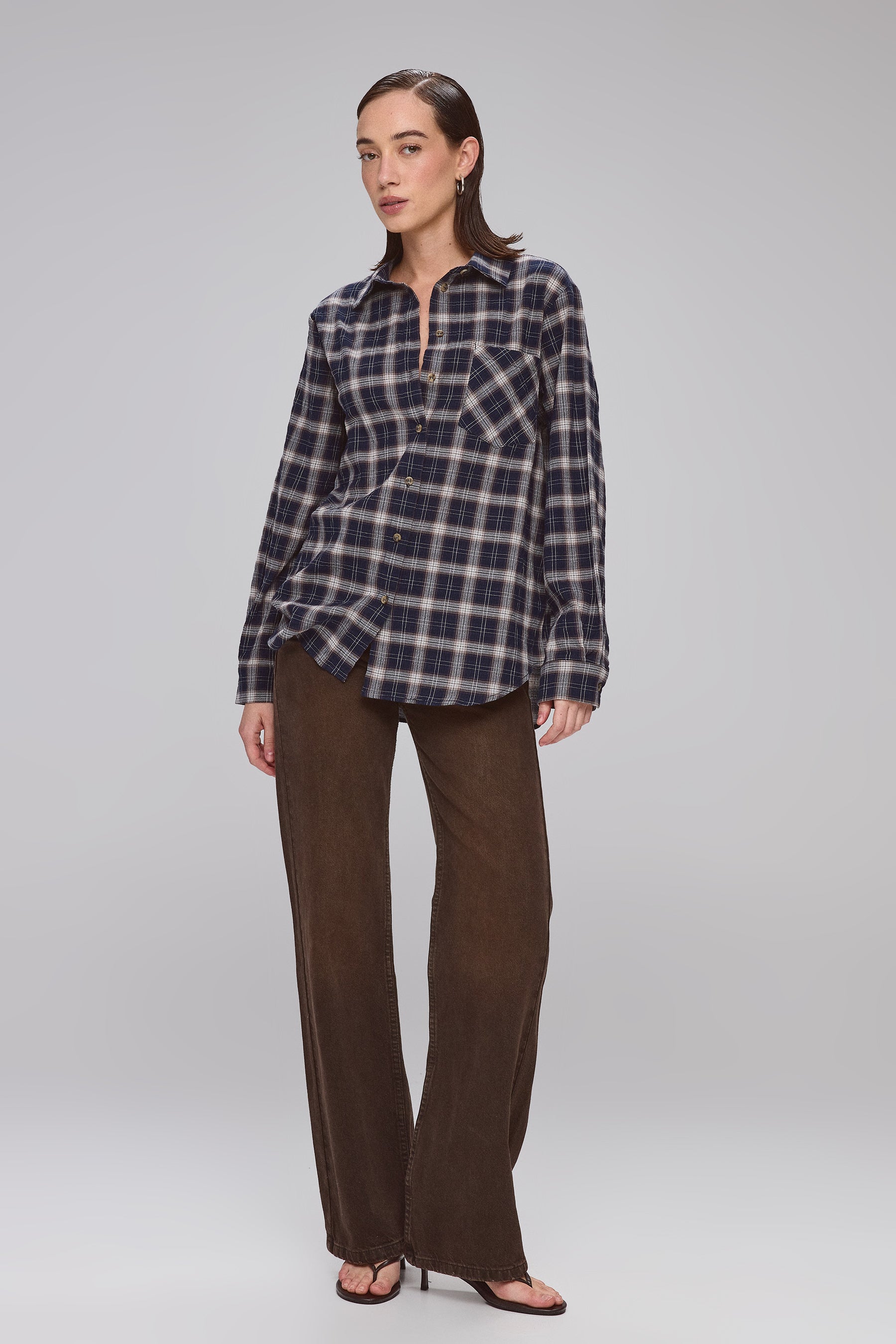 חולצה משובצת אור