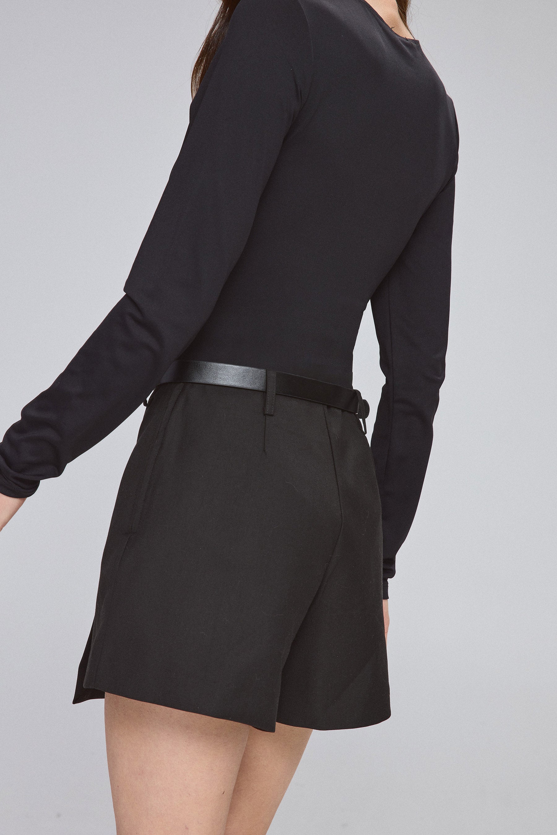 סקורט עם חגורה