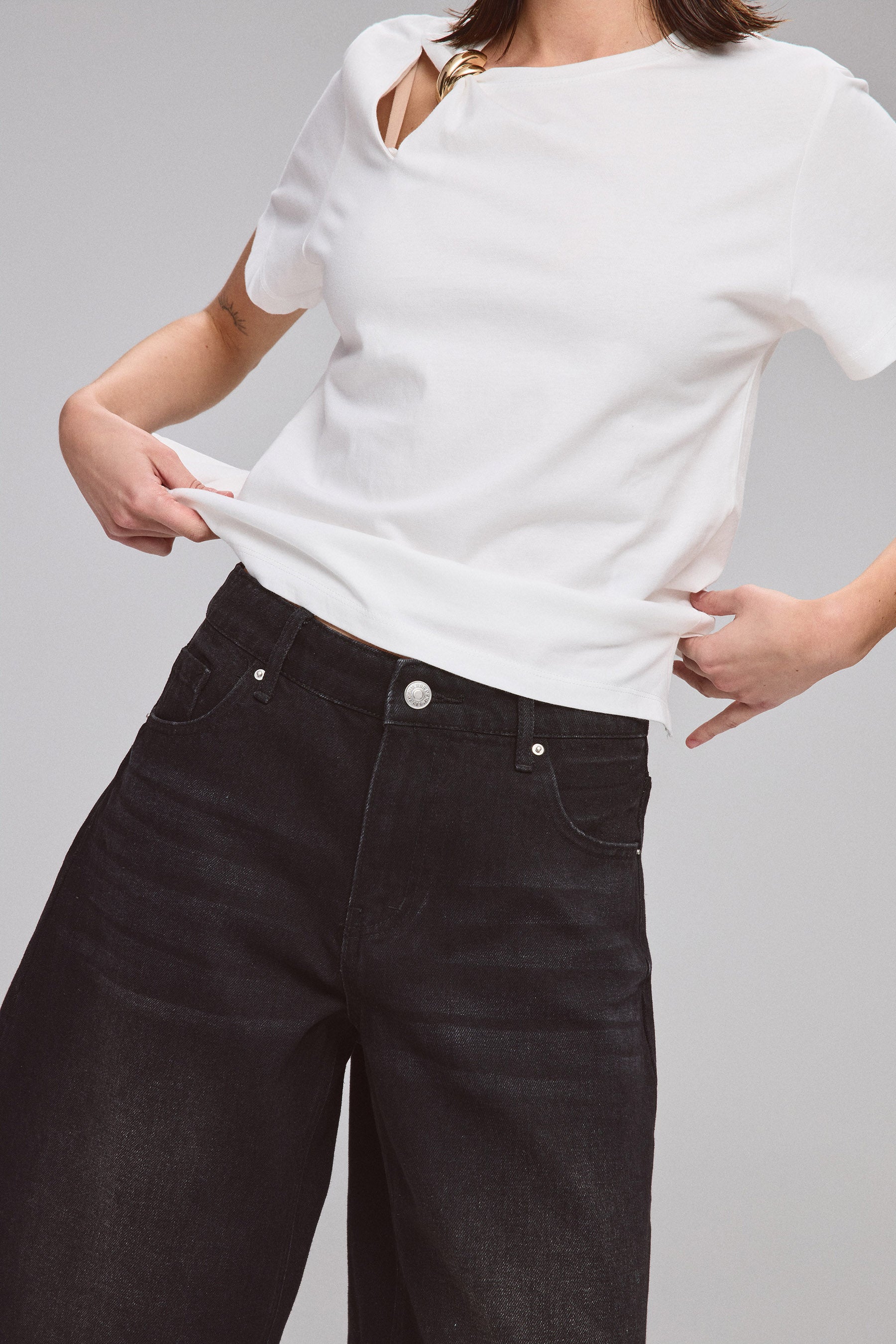 ברמודה ג'ינס לוס