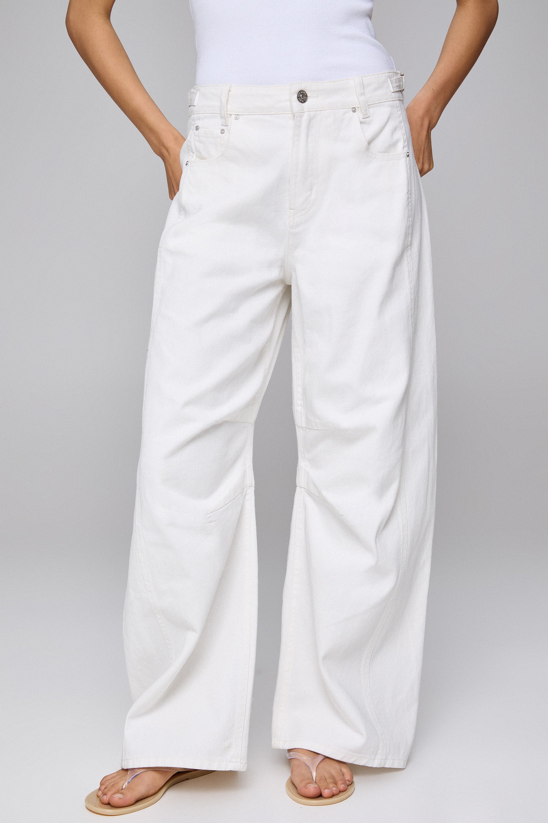 גינס לבן רצועות