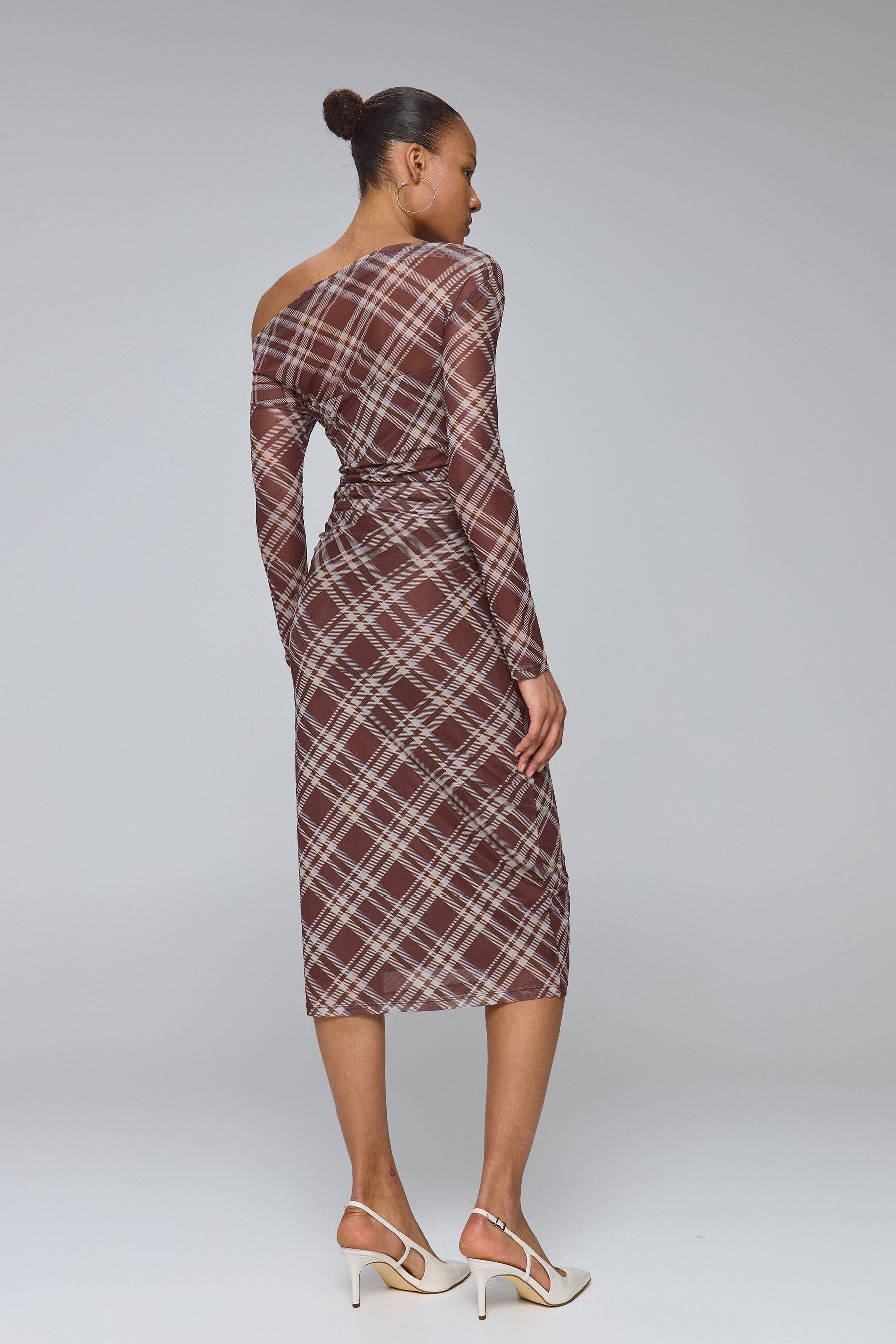 שמלה א-סימטרית רזיל משבצות