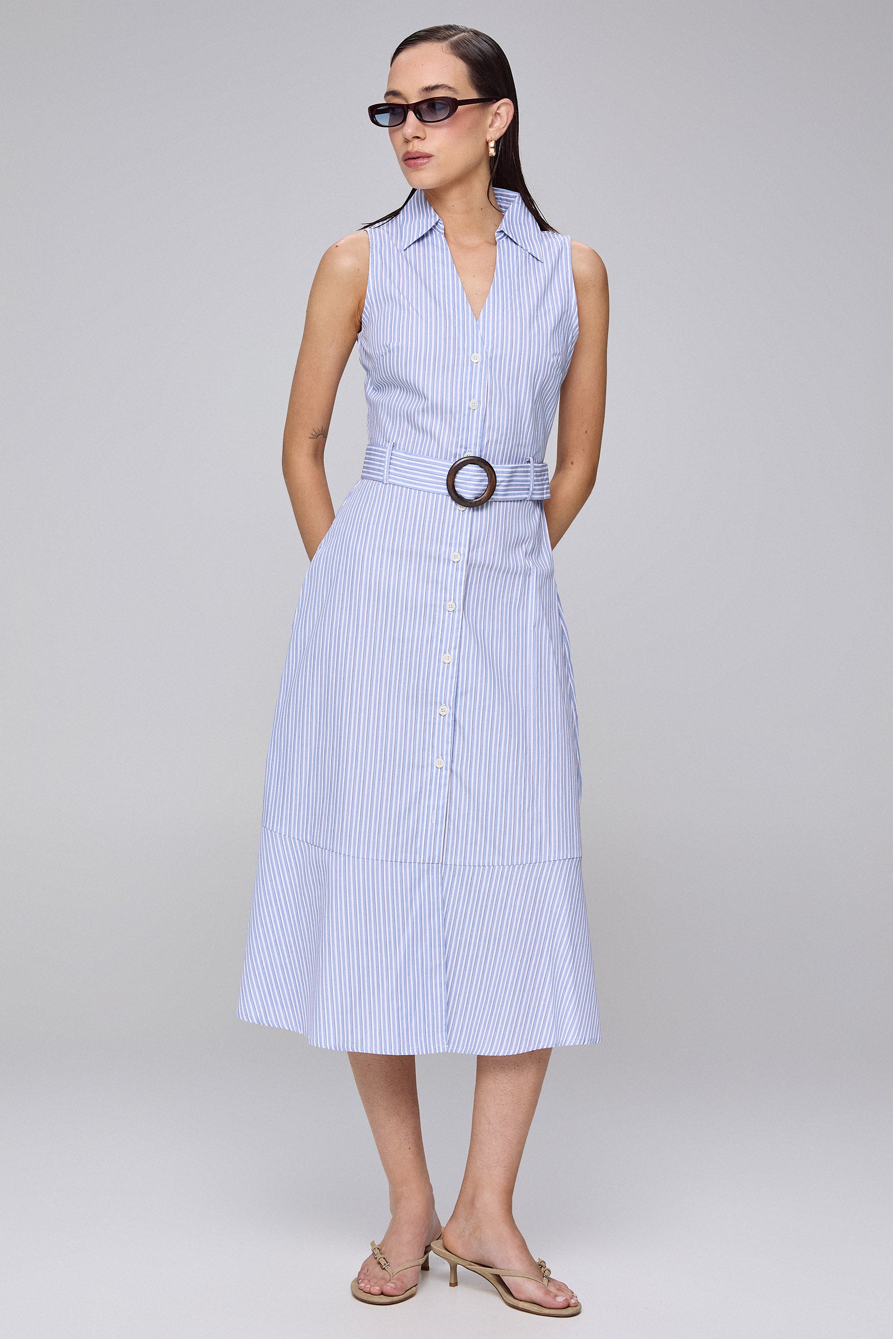 שמלה מכופתרת פסים