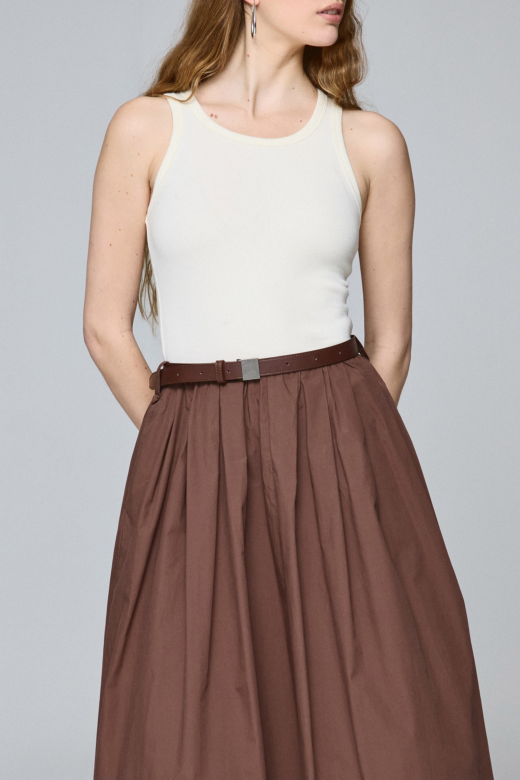 שמלת ויקטוריה עם חגורה