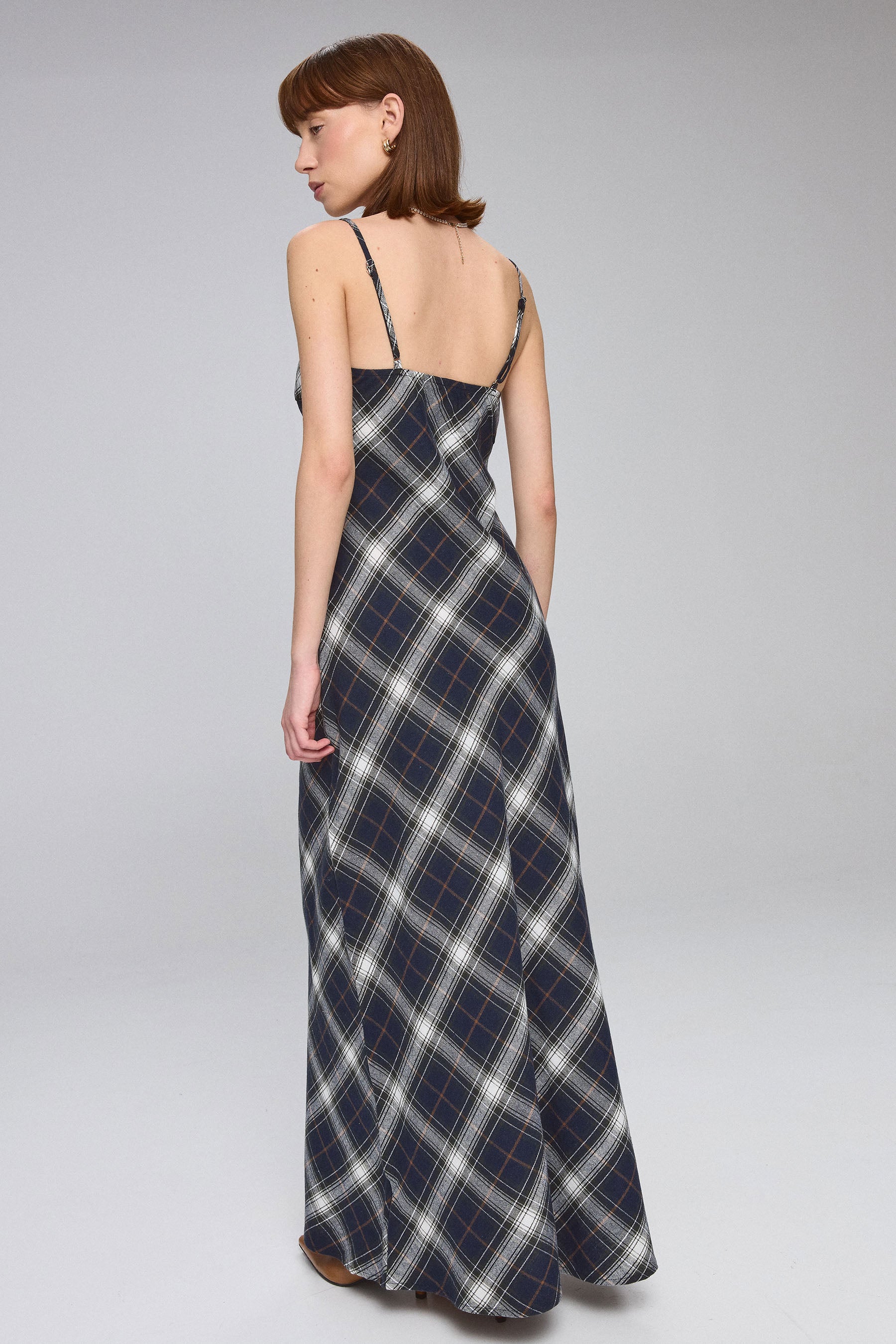 שמלת מקסי משובצת