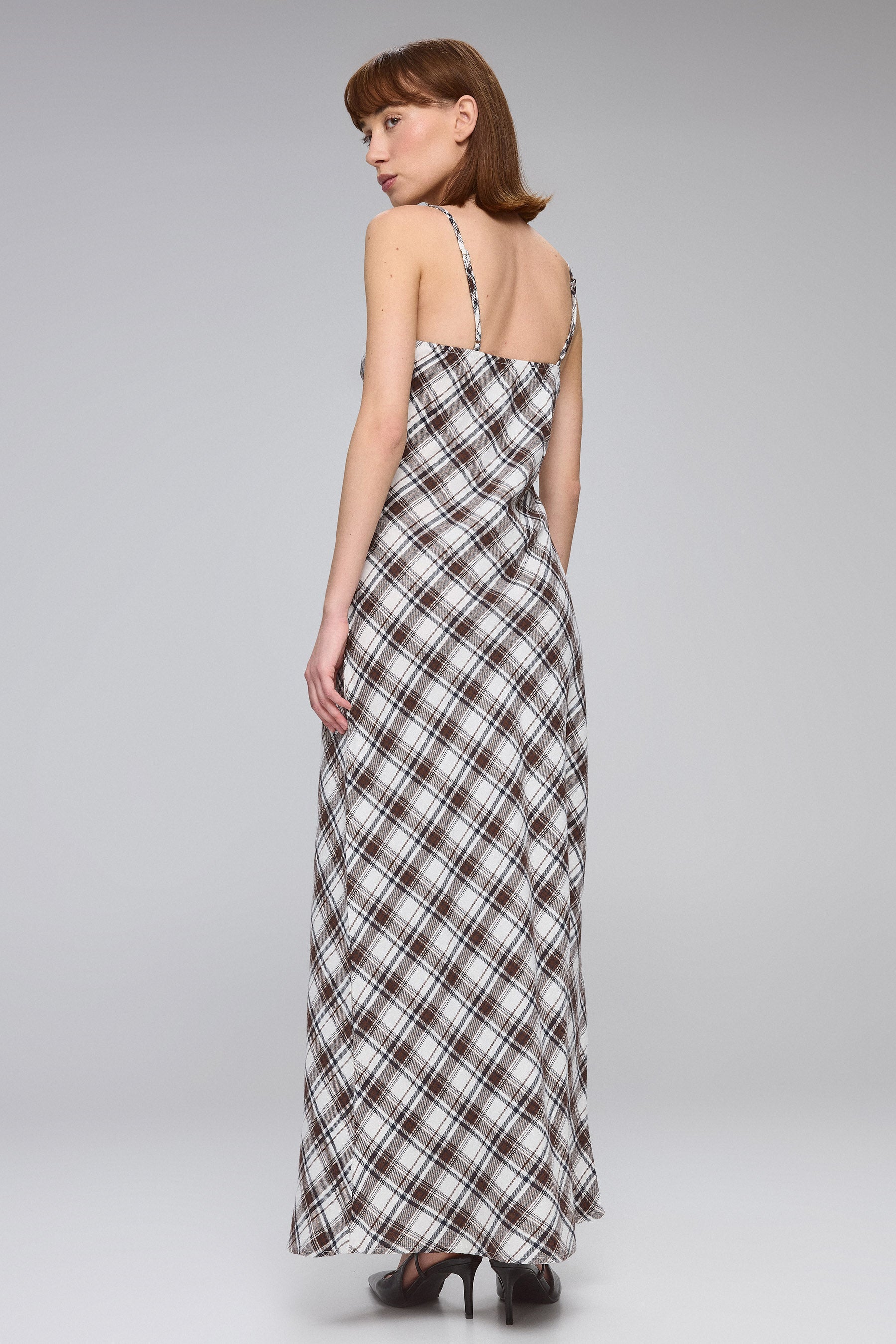 שמלת מקסי משובצת