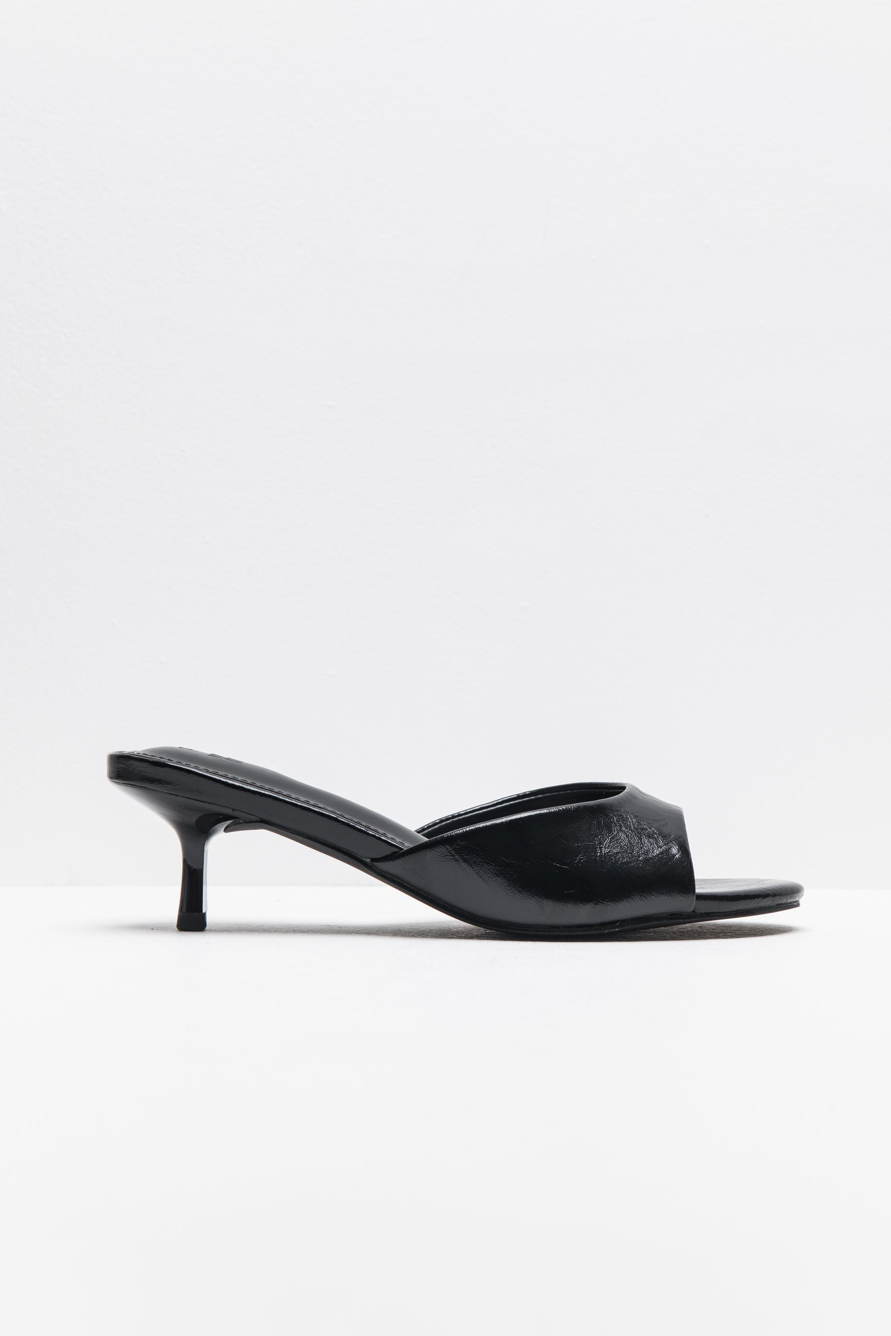 כפכף עקב מיה