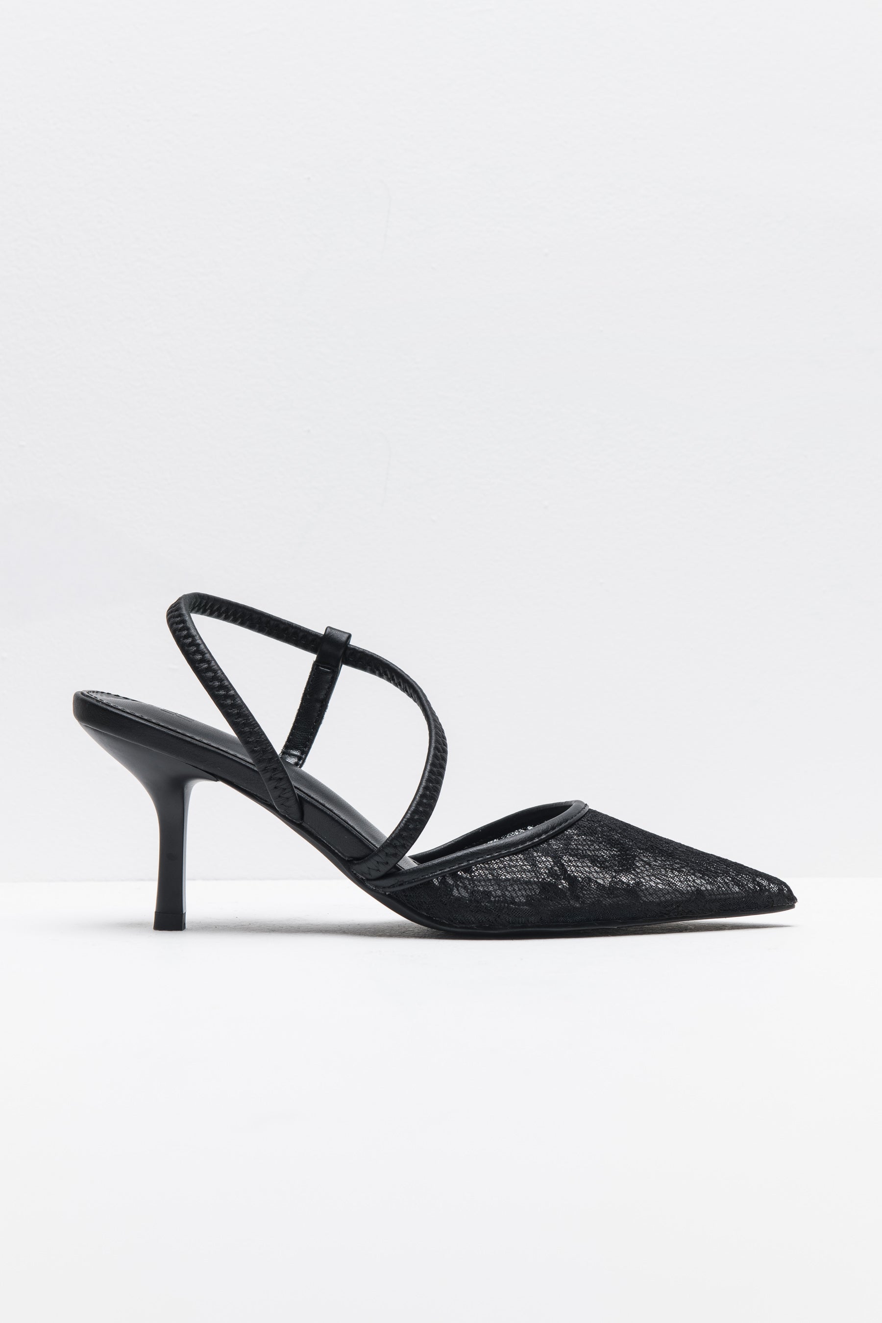 נעל עקב ג'יזל