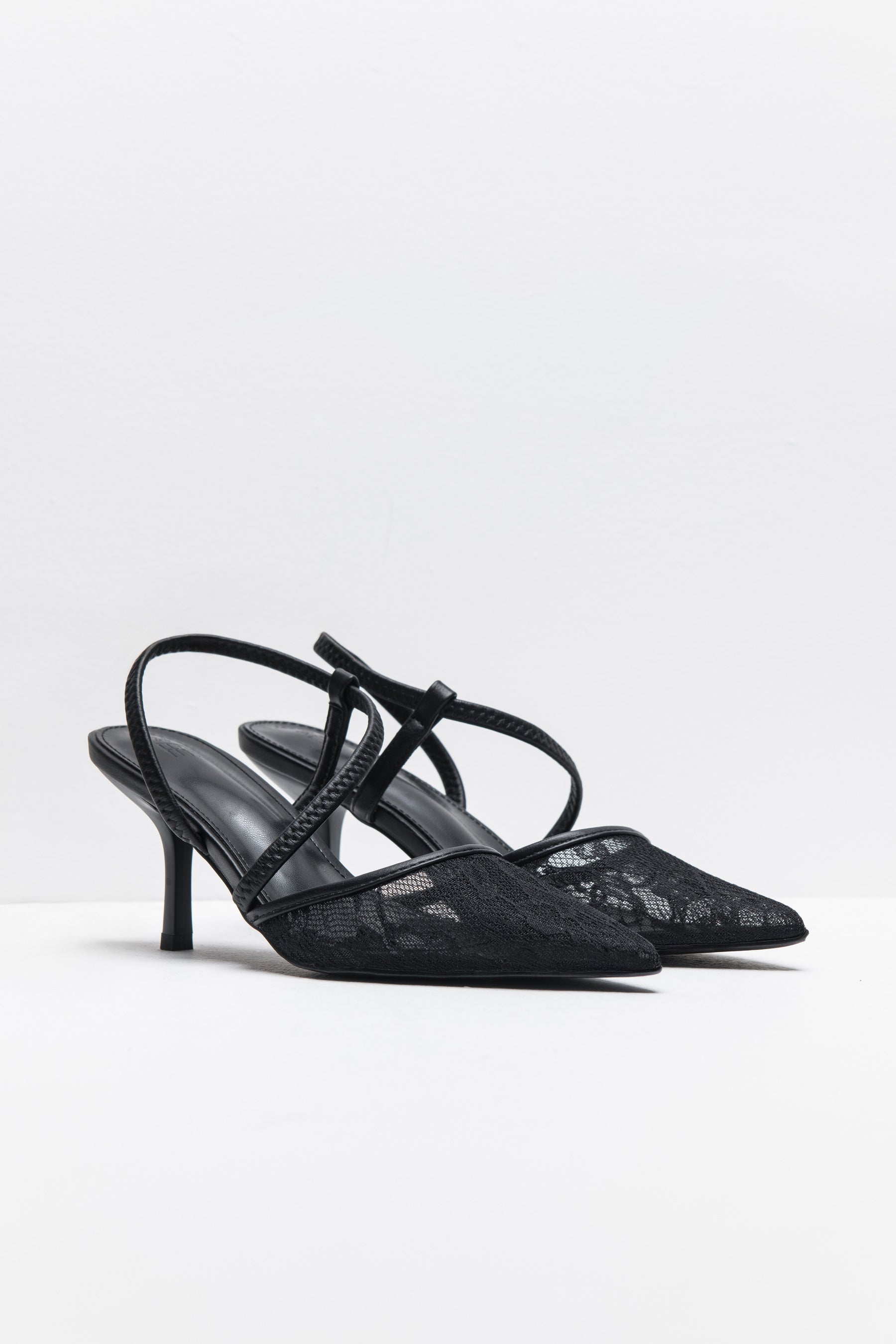 נעל עקב ג'יזל