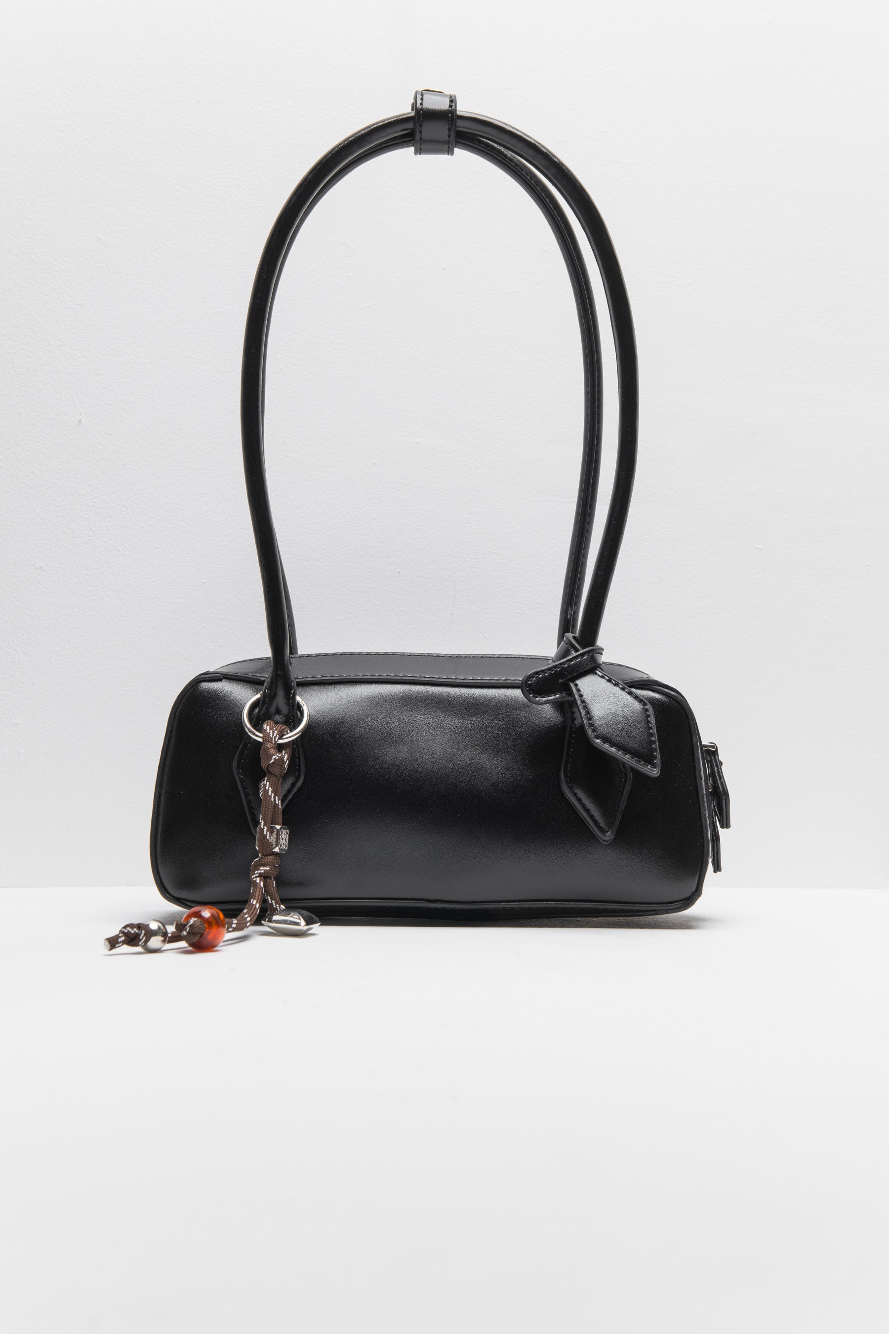 תיק באגט צ'ארם