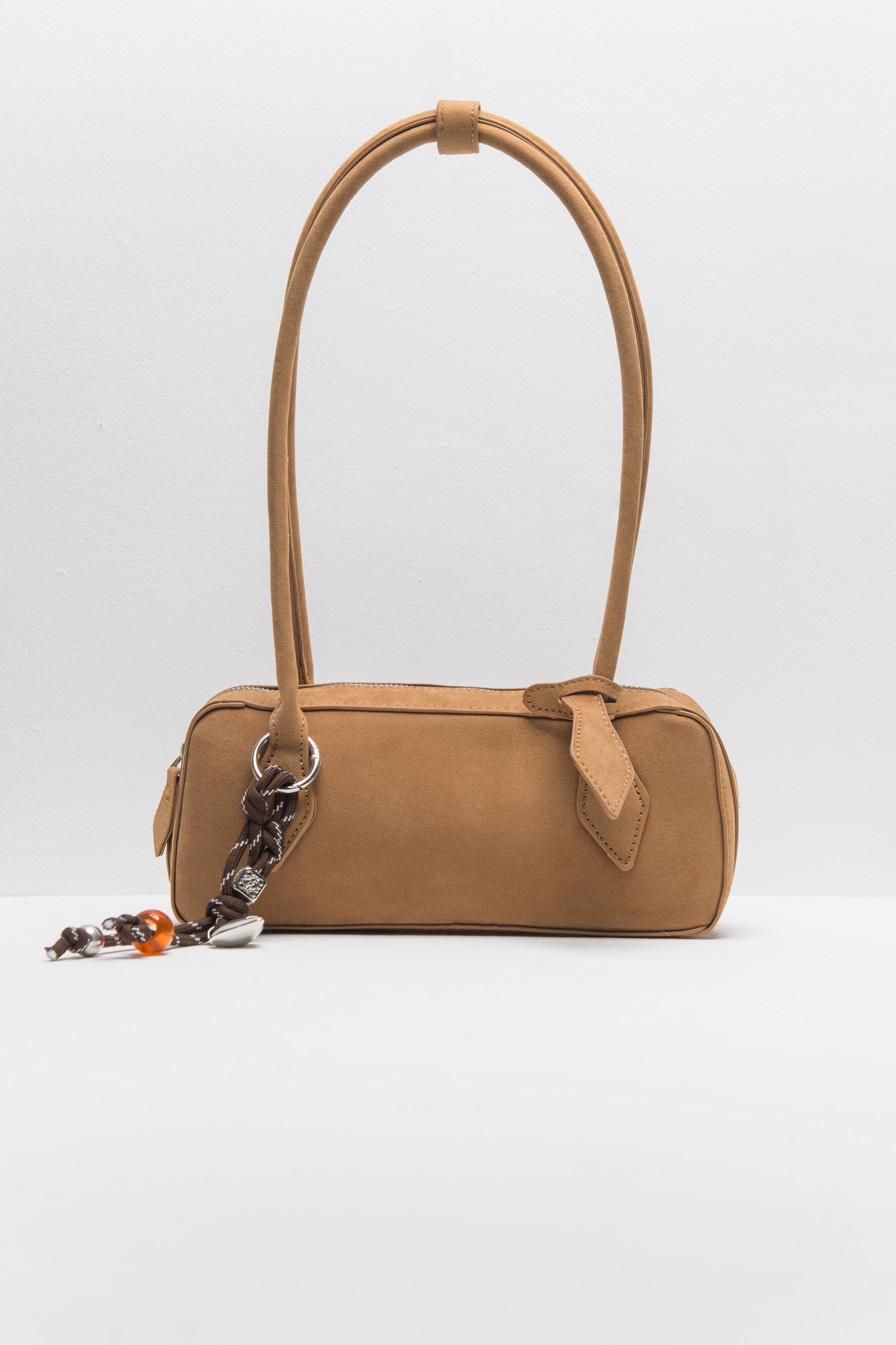 תיק באגט צ'ארם