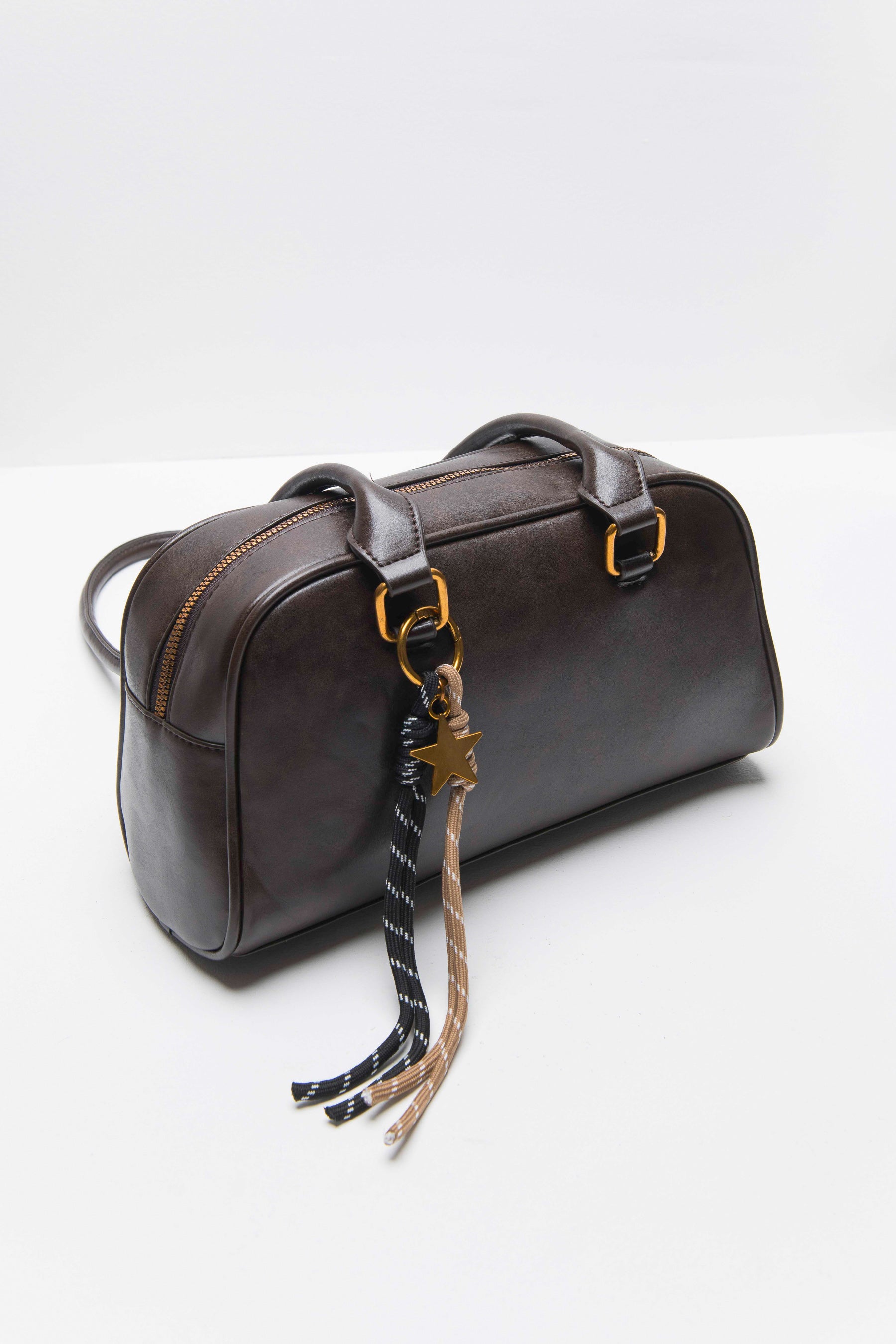 תיק באולינג בראון