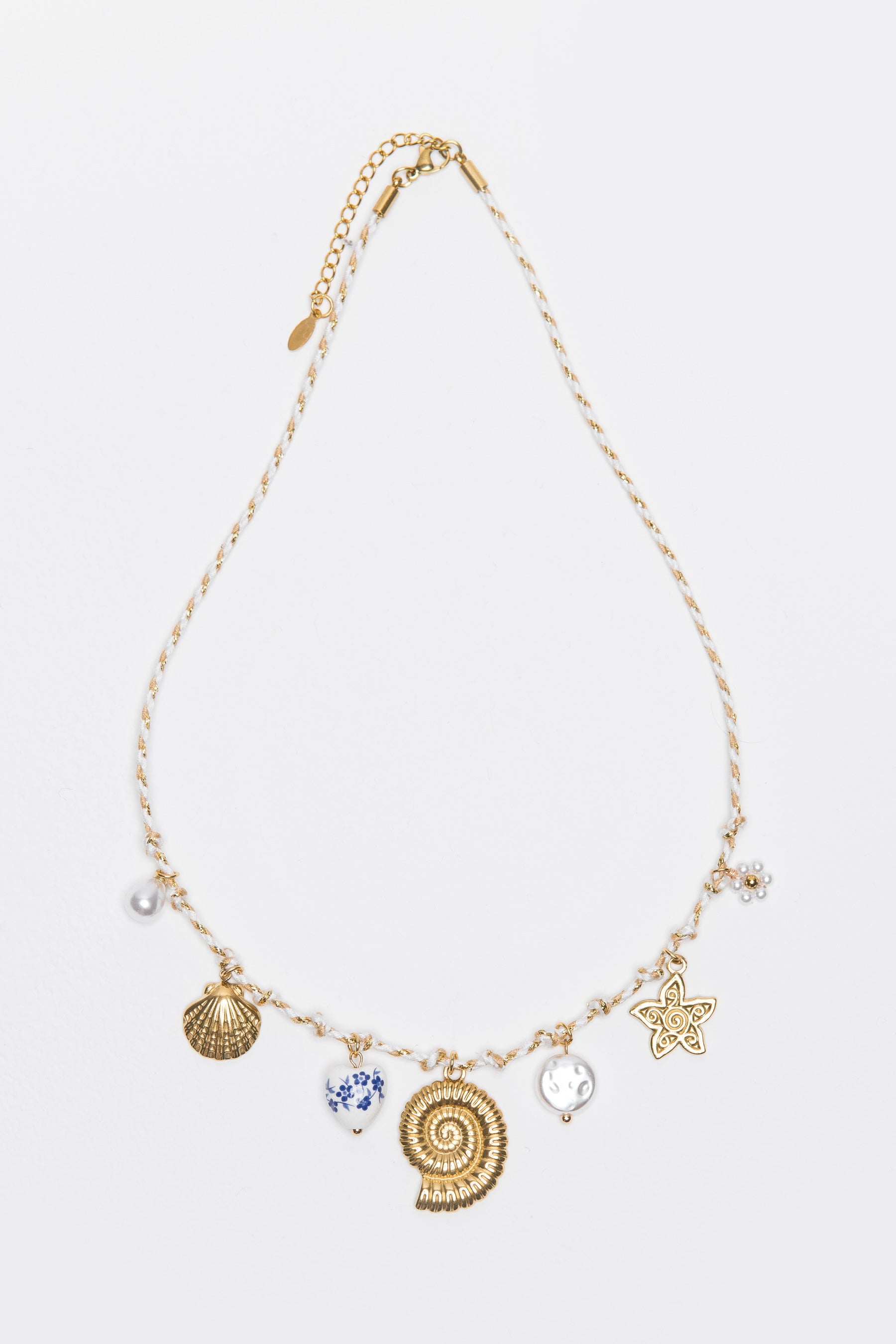 שרשרת צ'ארמס- קיץ