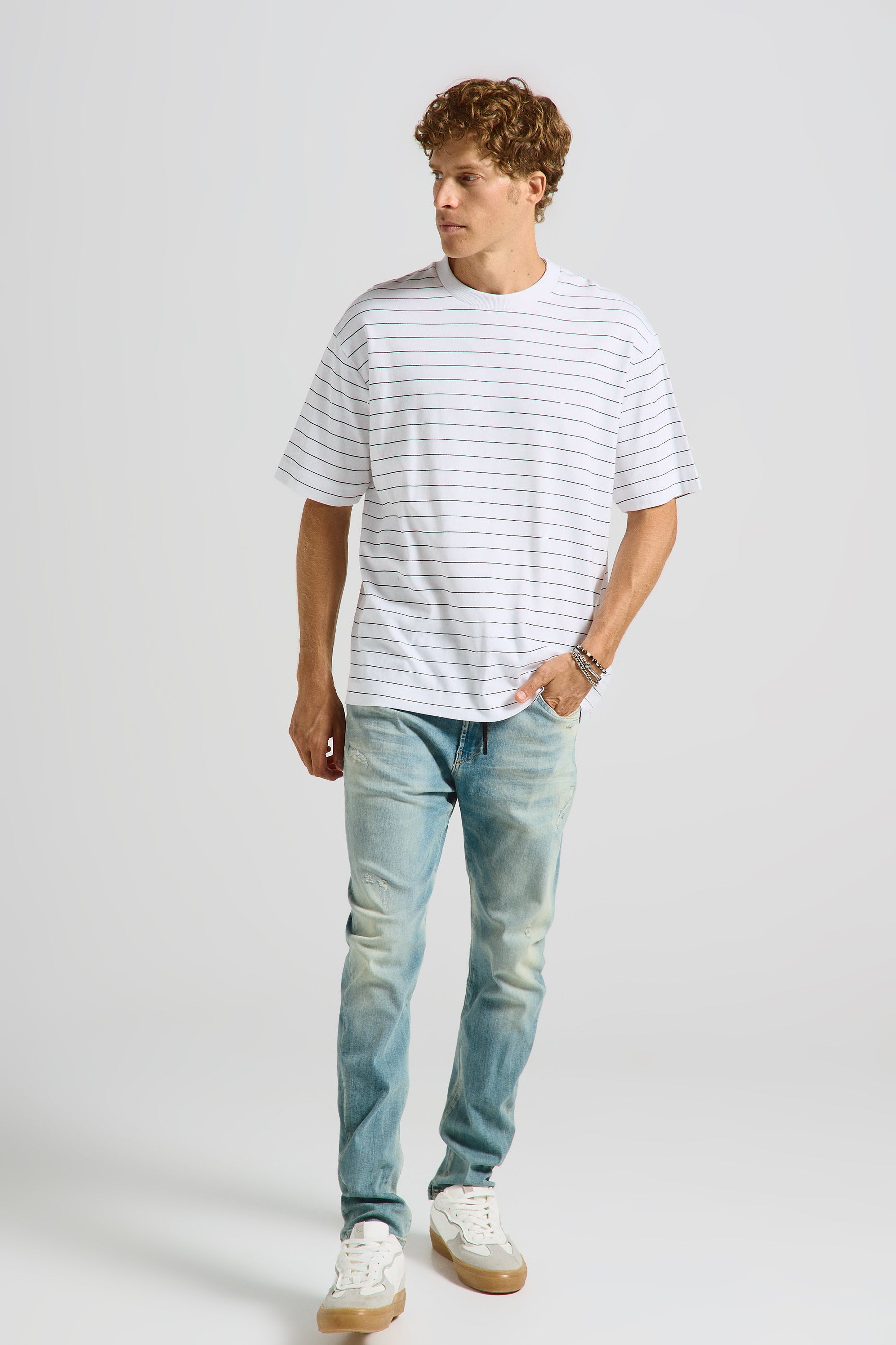 ג'ינס ג'וגר גולד