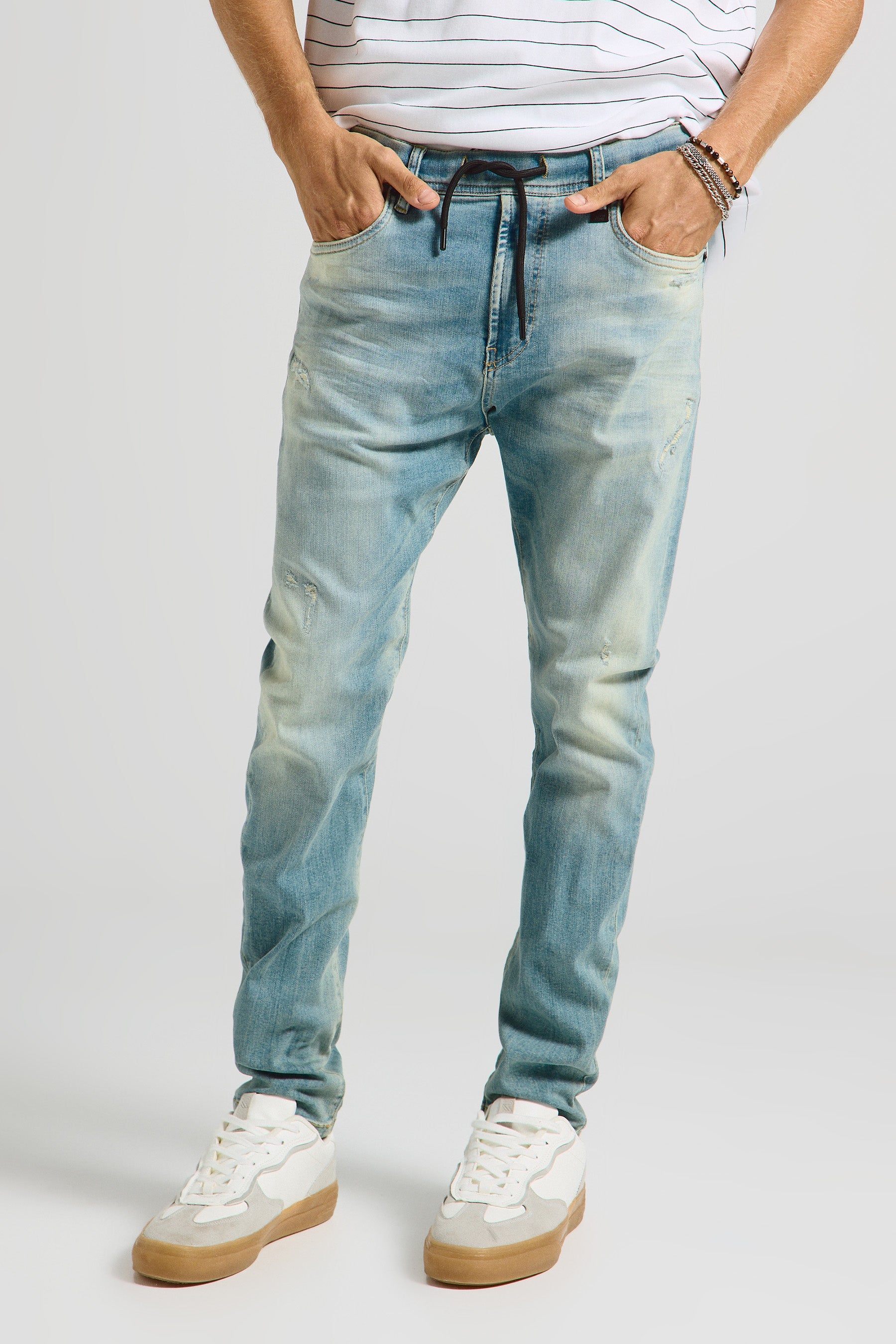 ג'ינס ג'וגר גולד