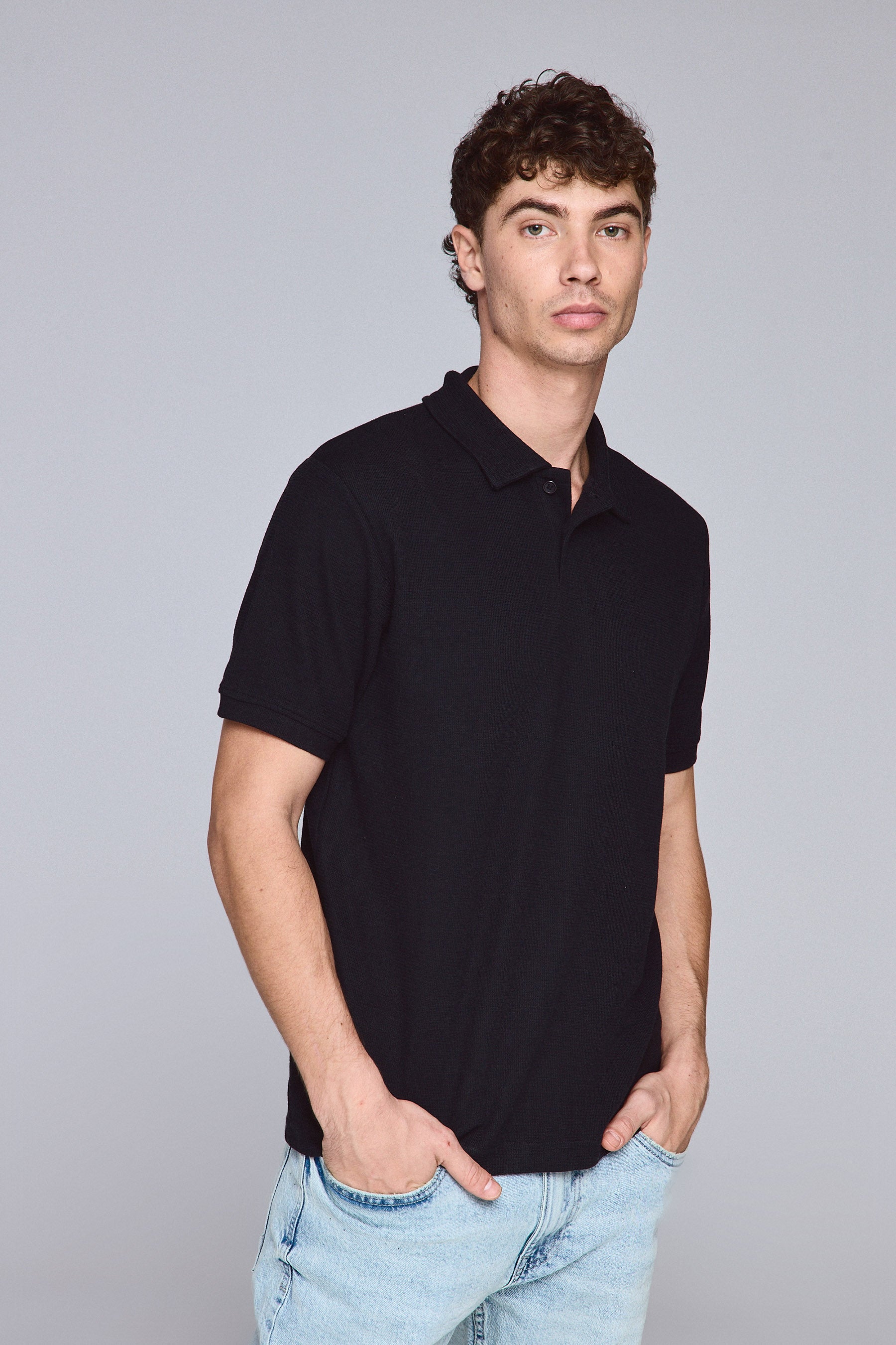 חולצת פולו קיוב