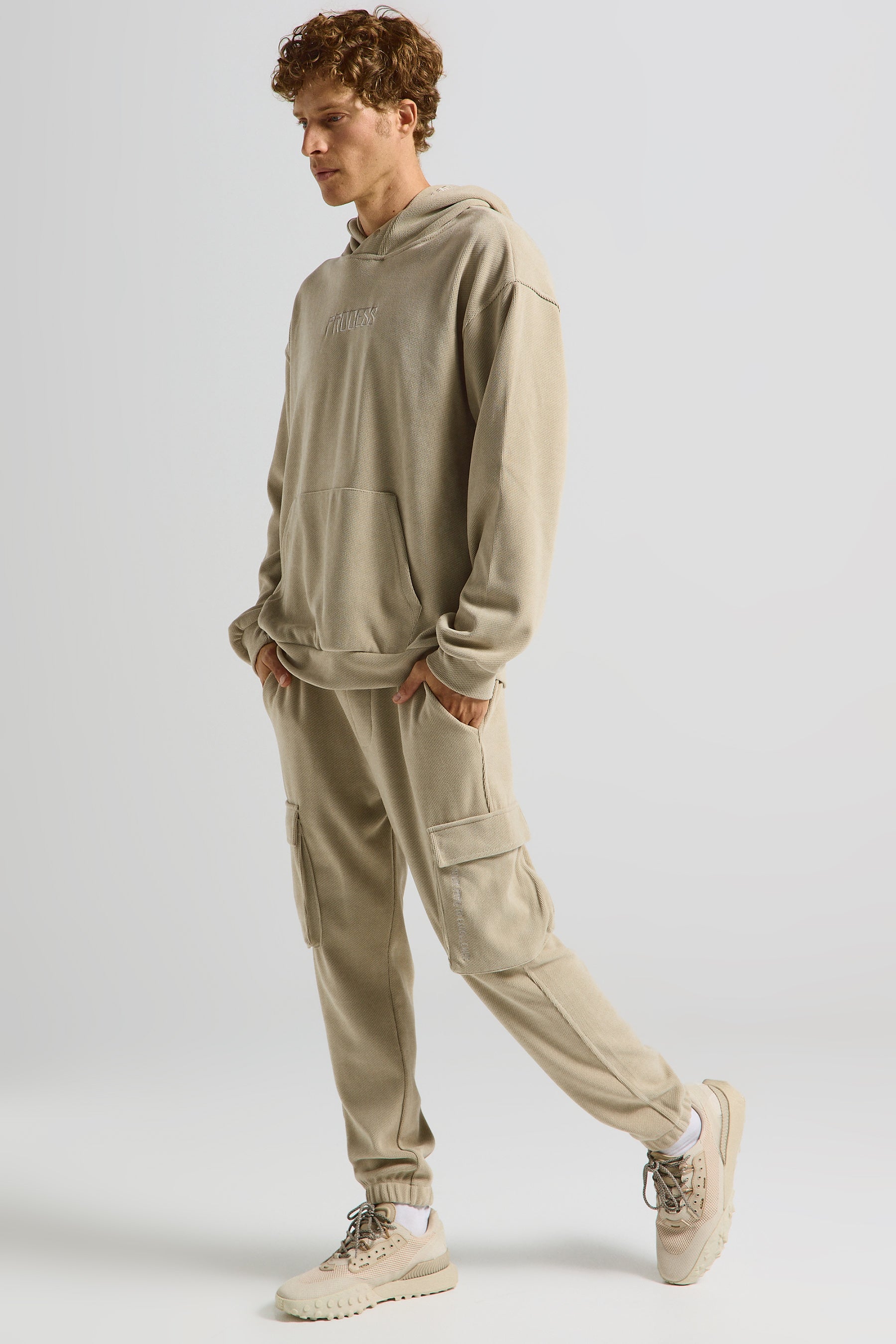 סווטשירט סולאר