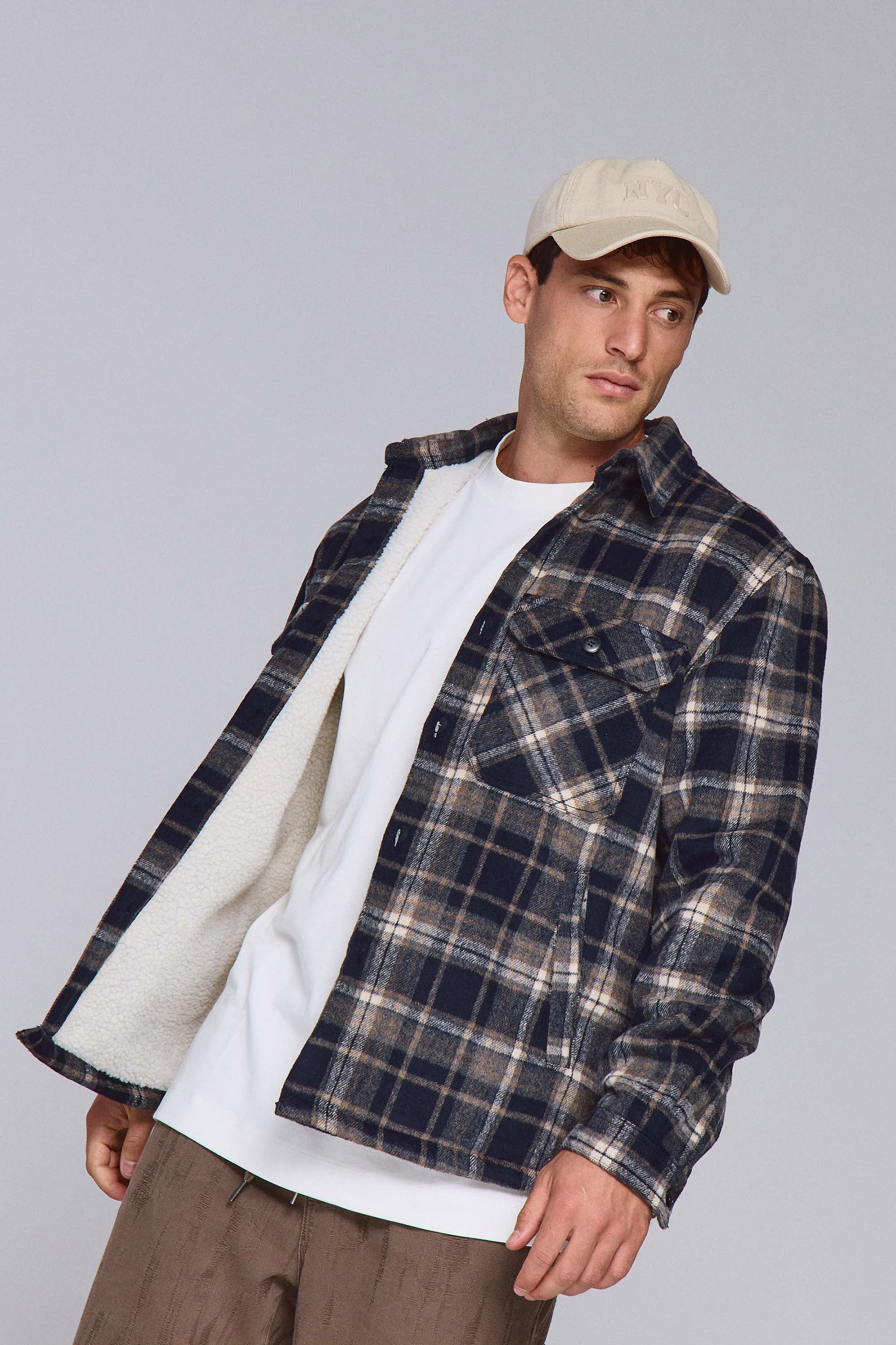 ג'קט בונדד צ'ק