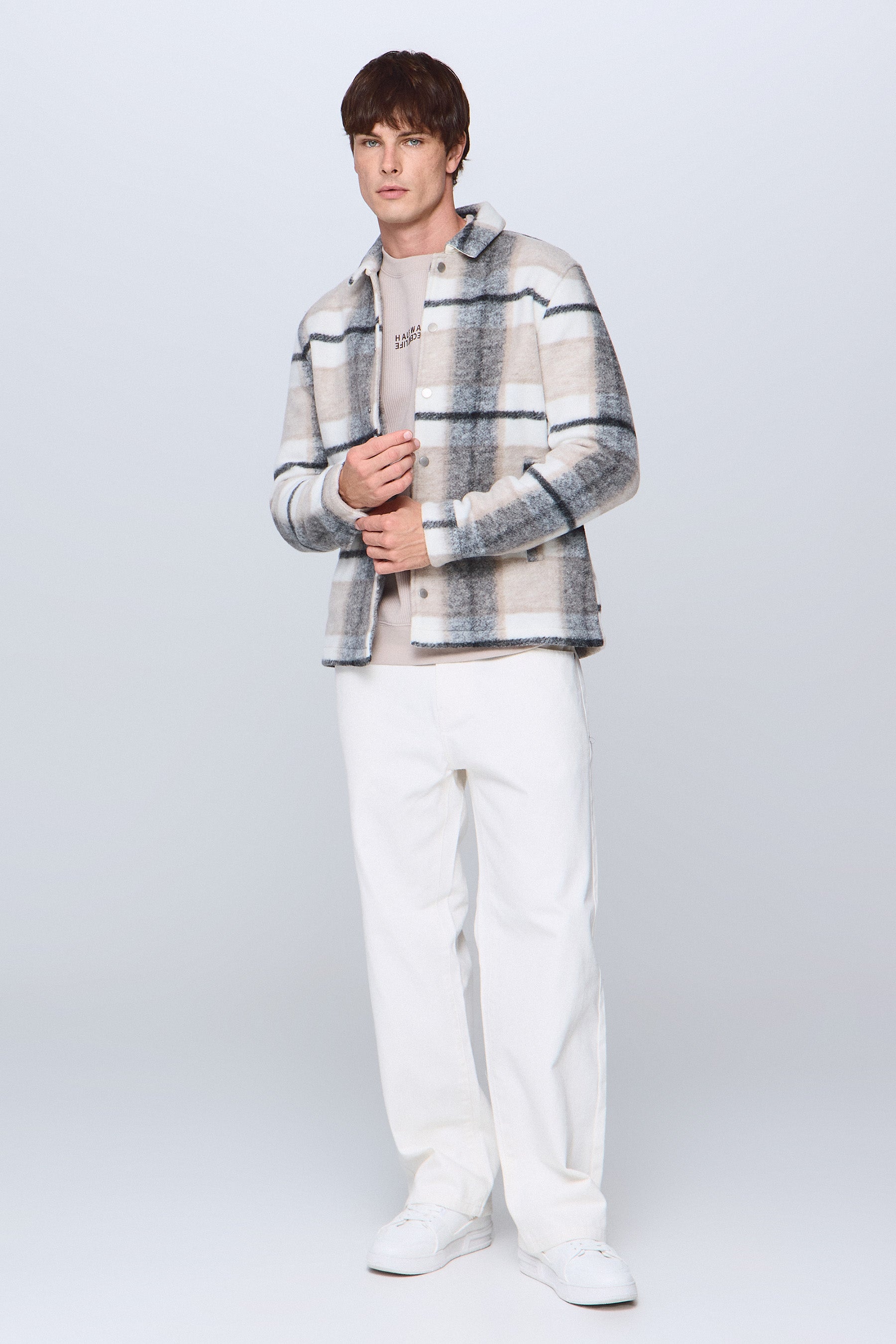 אוברשירט אלמנט