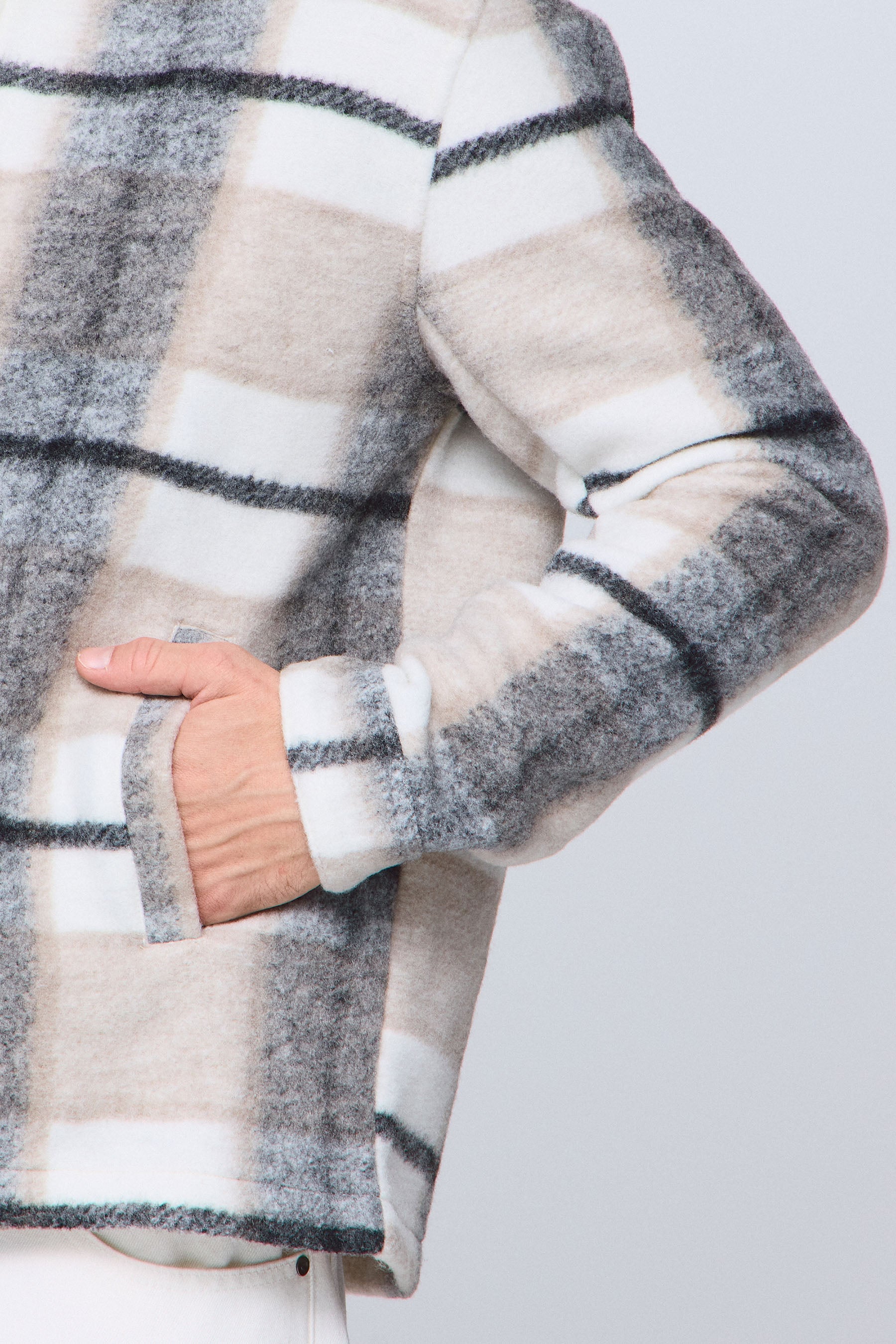 אוברשירט אלמנט