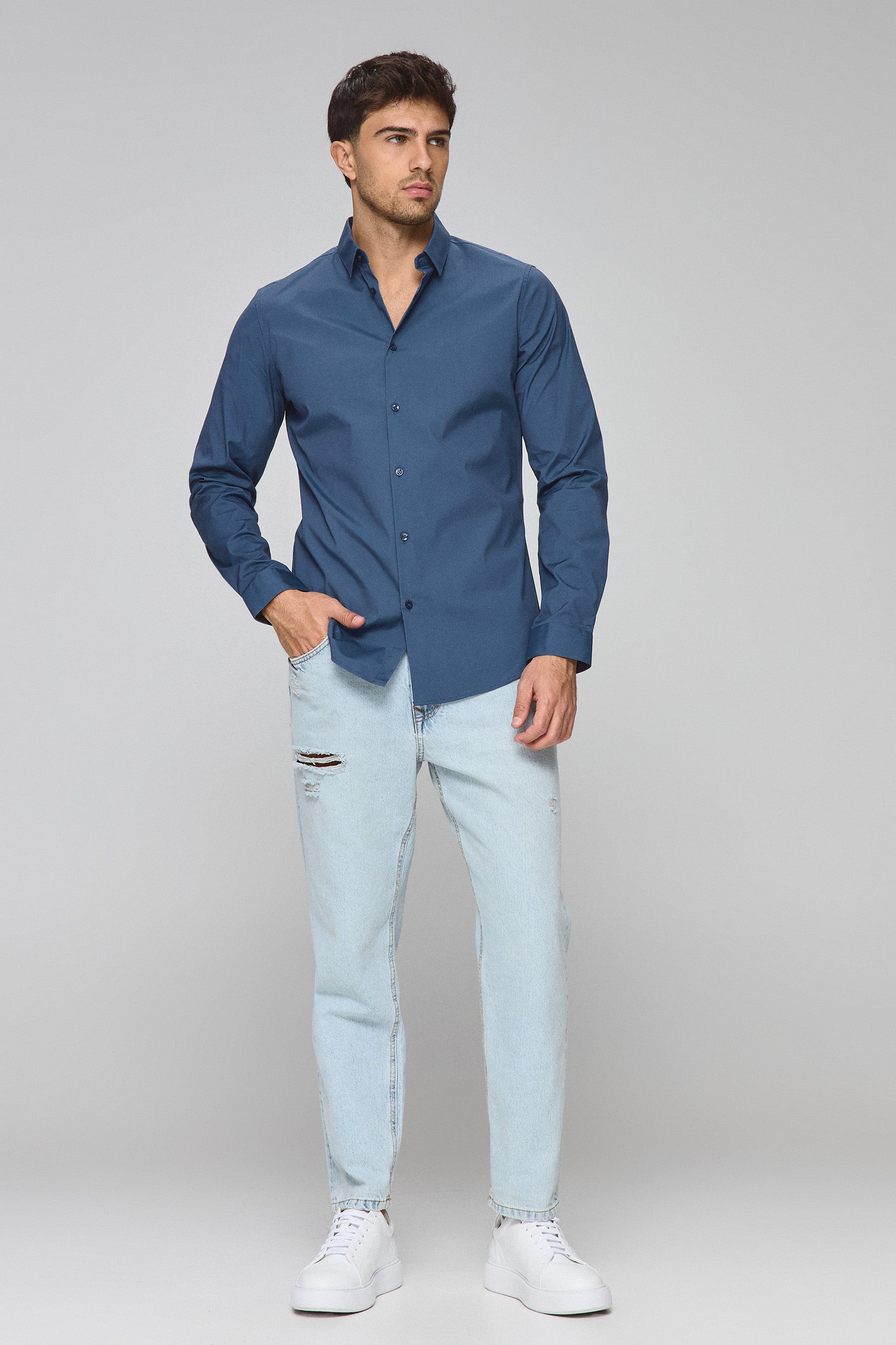 חולצת הילטון