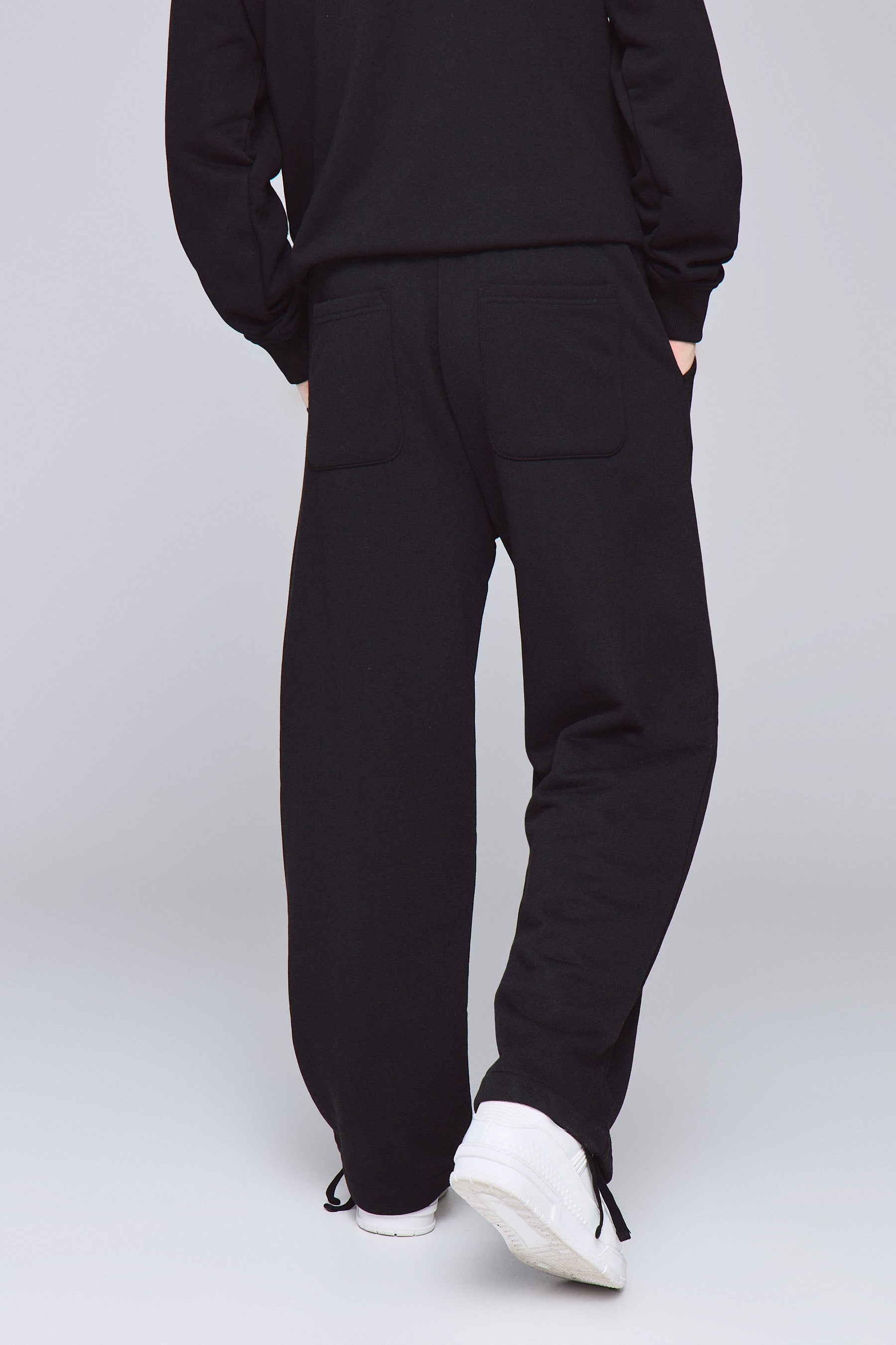 מכנסי סטודיו