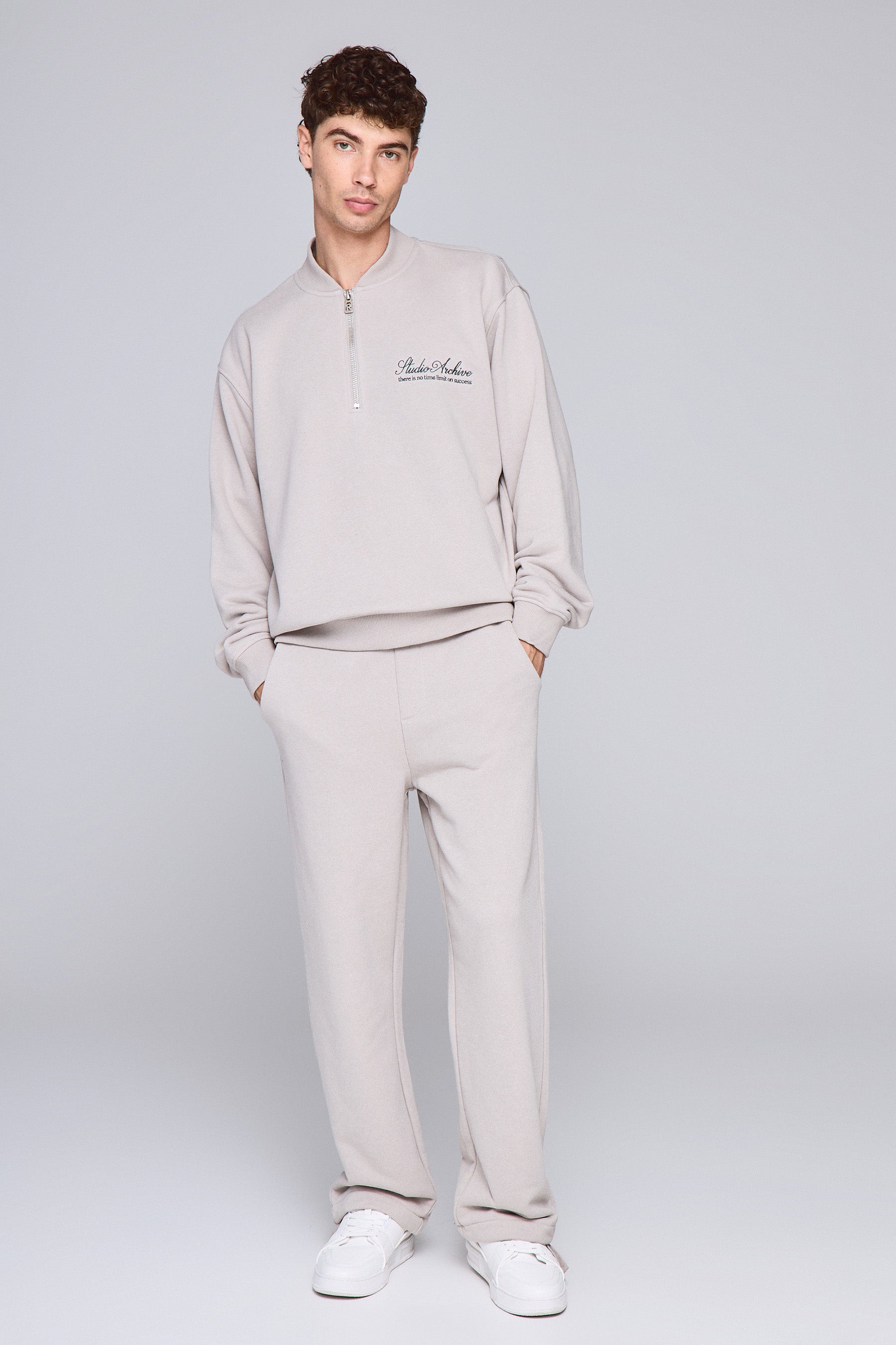 מכנסי סטודיו