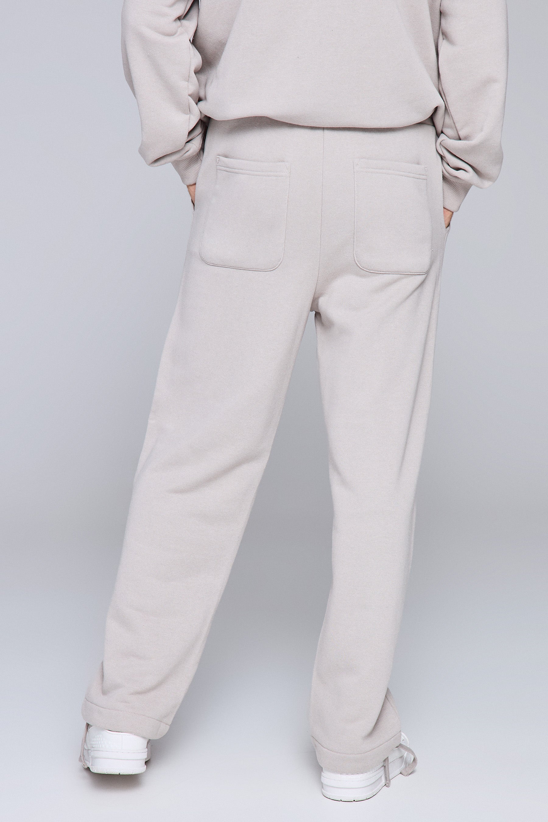 מכנסי סטודיו