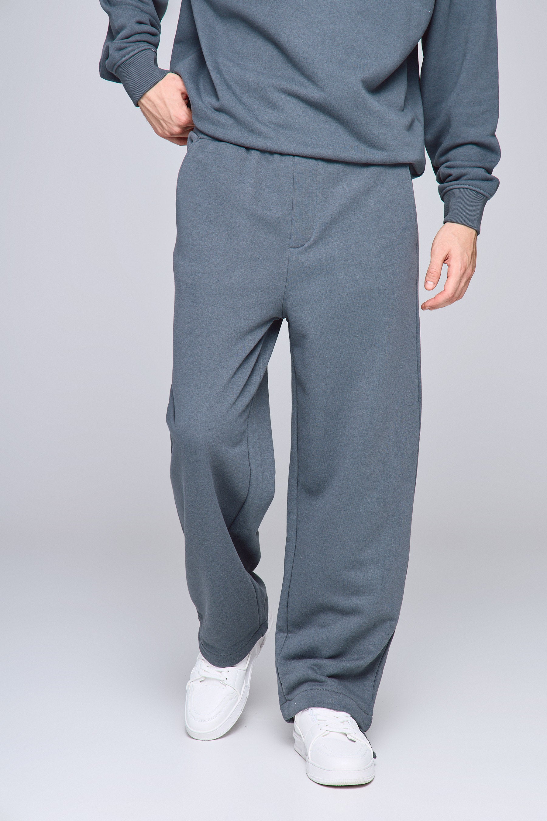 מכנסי סטודיו