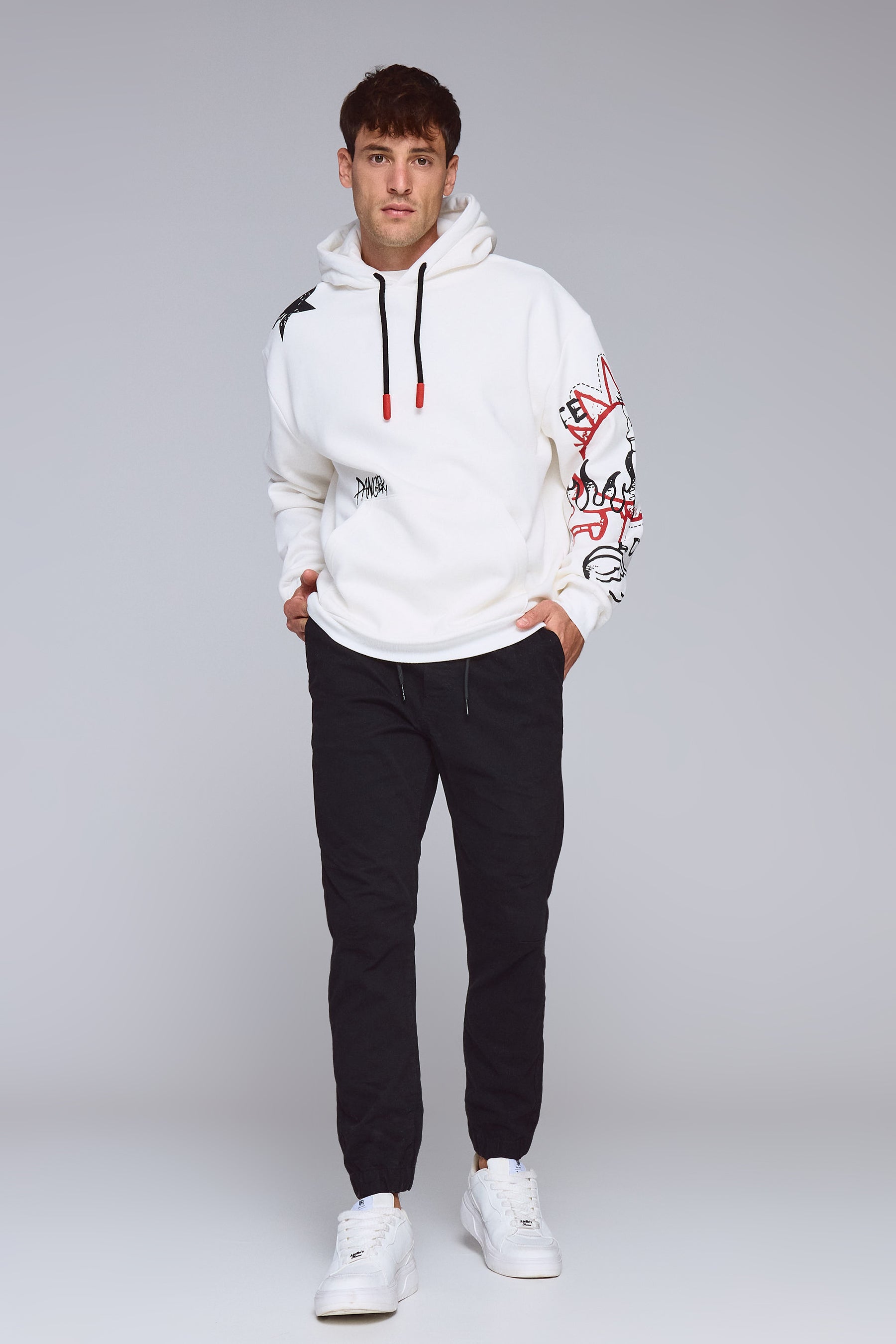 ג'ינס סימפל ג'וגר