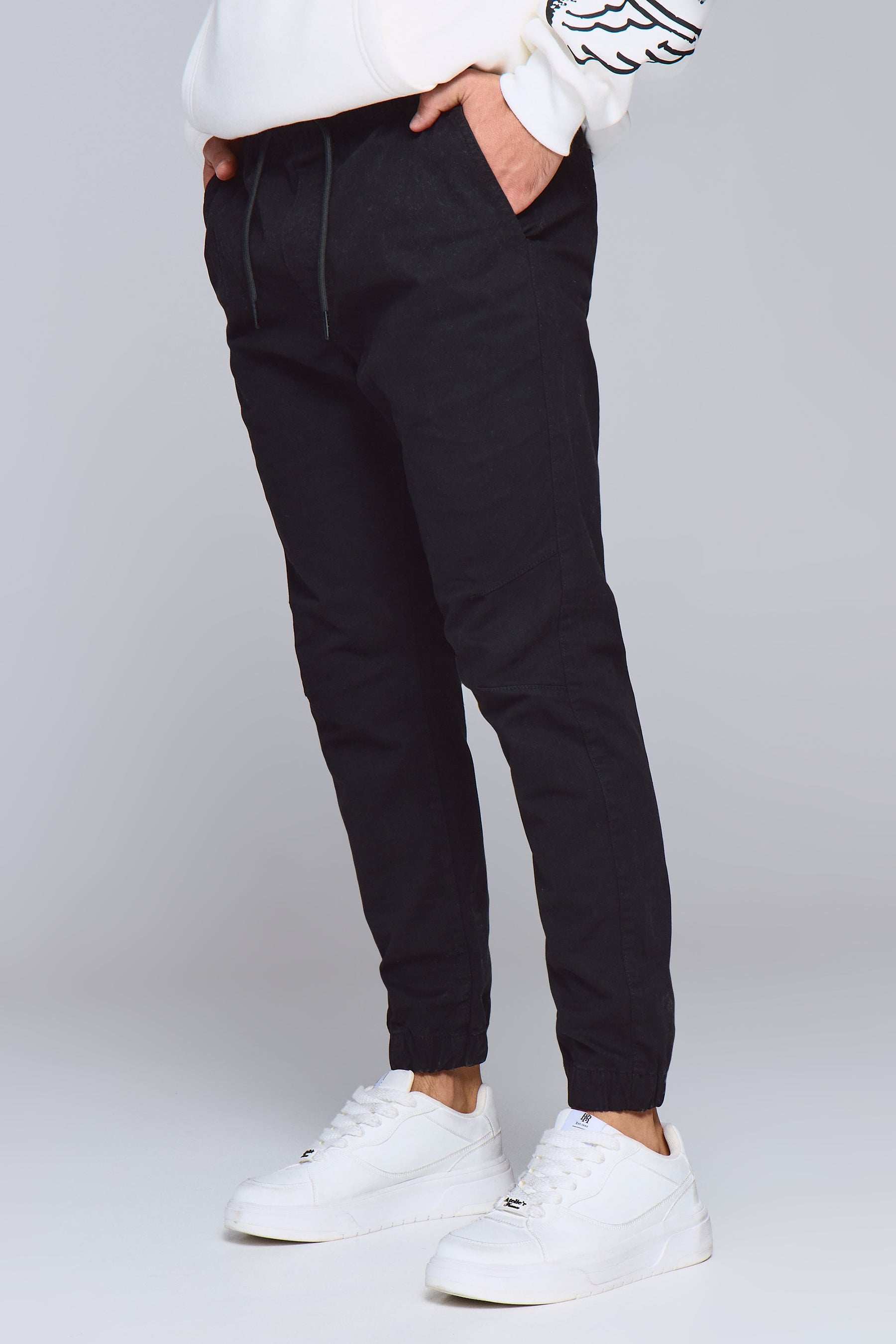 ג'ינס סימפל ג'וגר