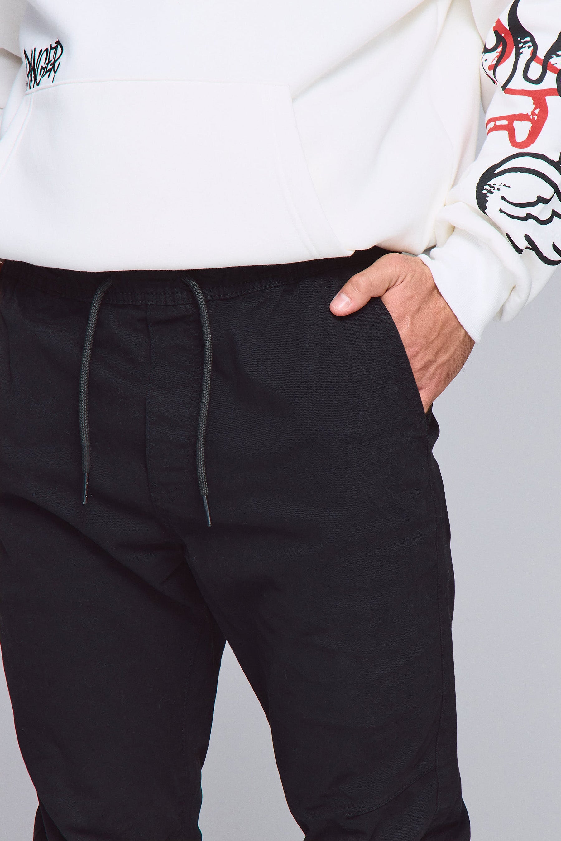 ג'ינס סימפל ג'וגר