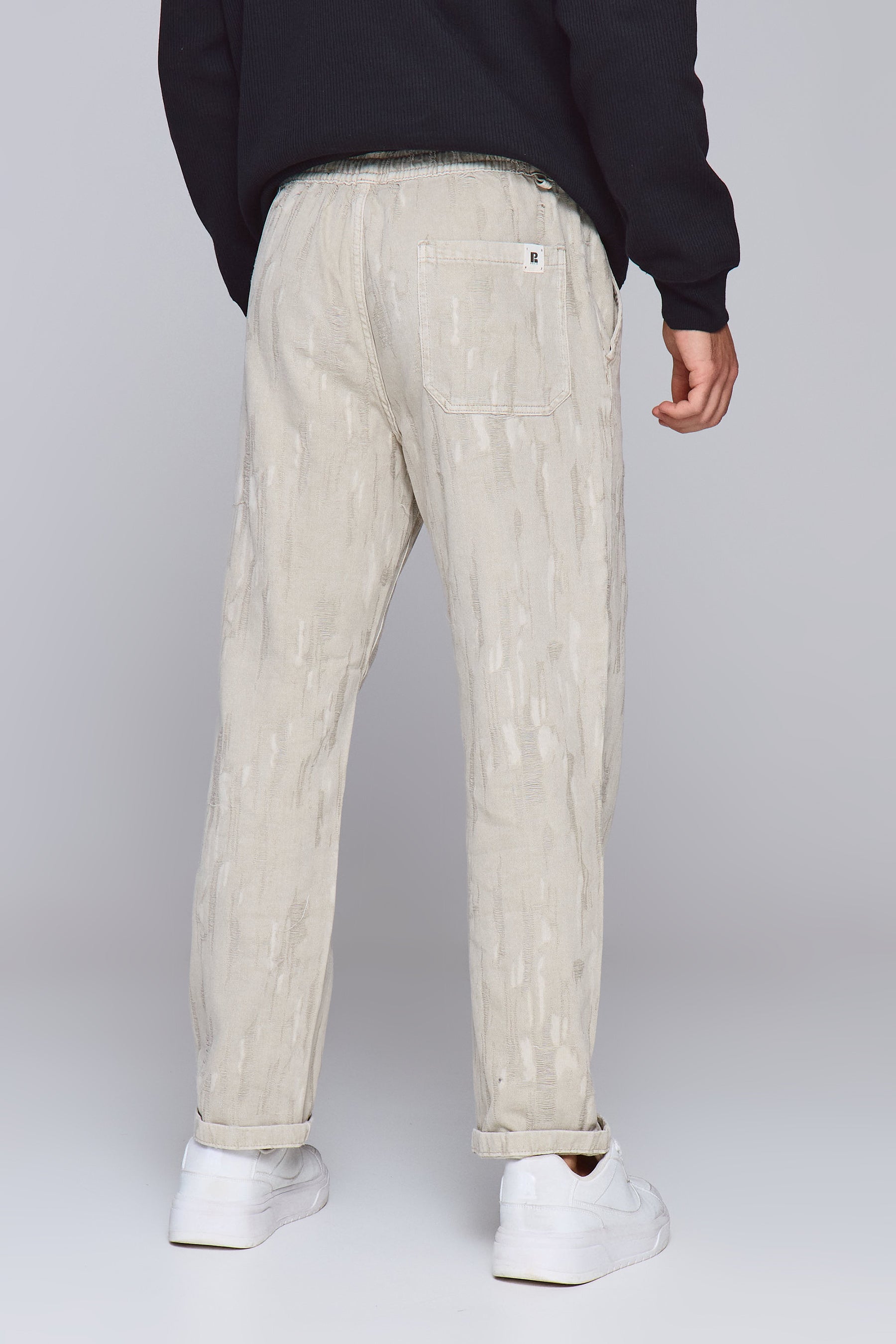 ג'ינס ג'אקרד קולור