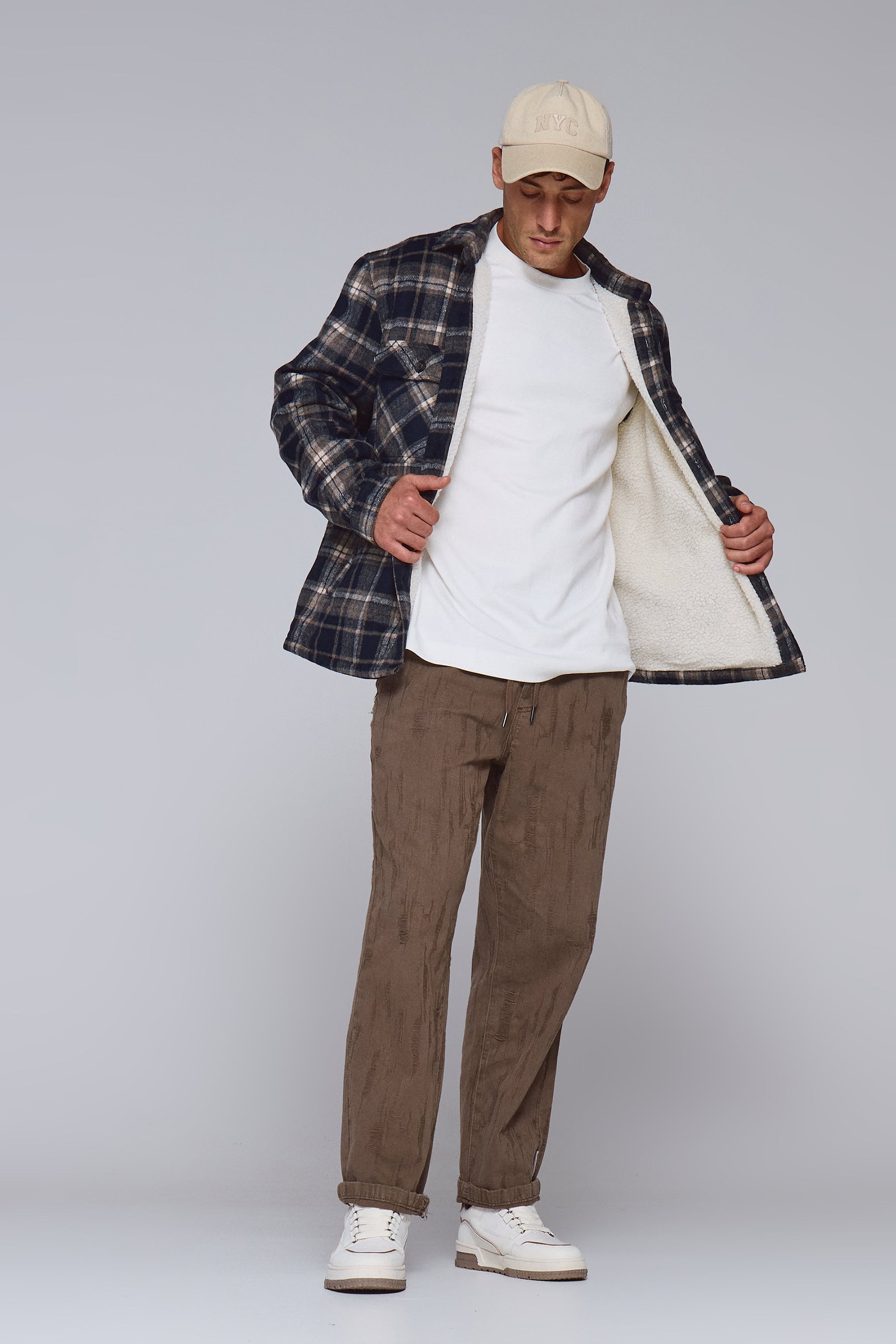 ג'ינס ג'אקרד קולור