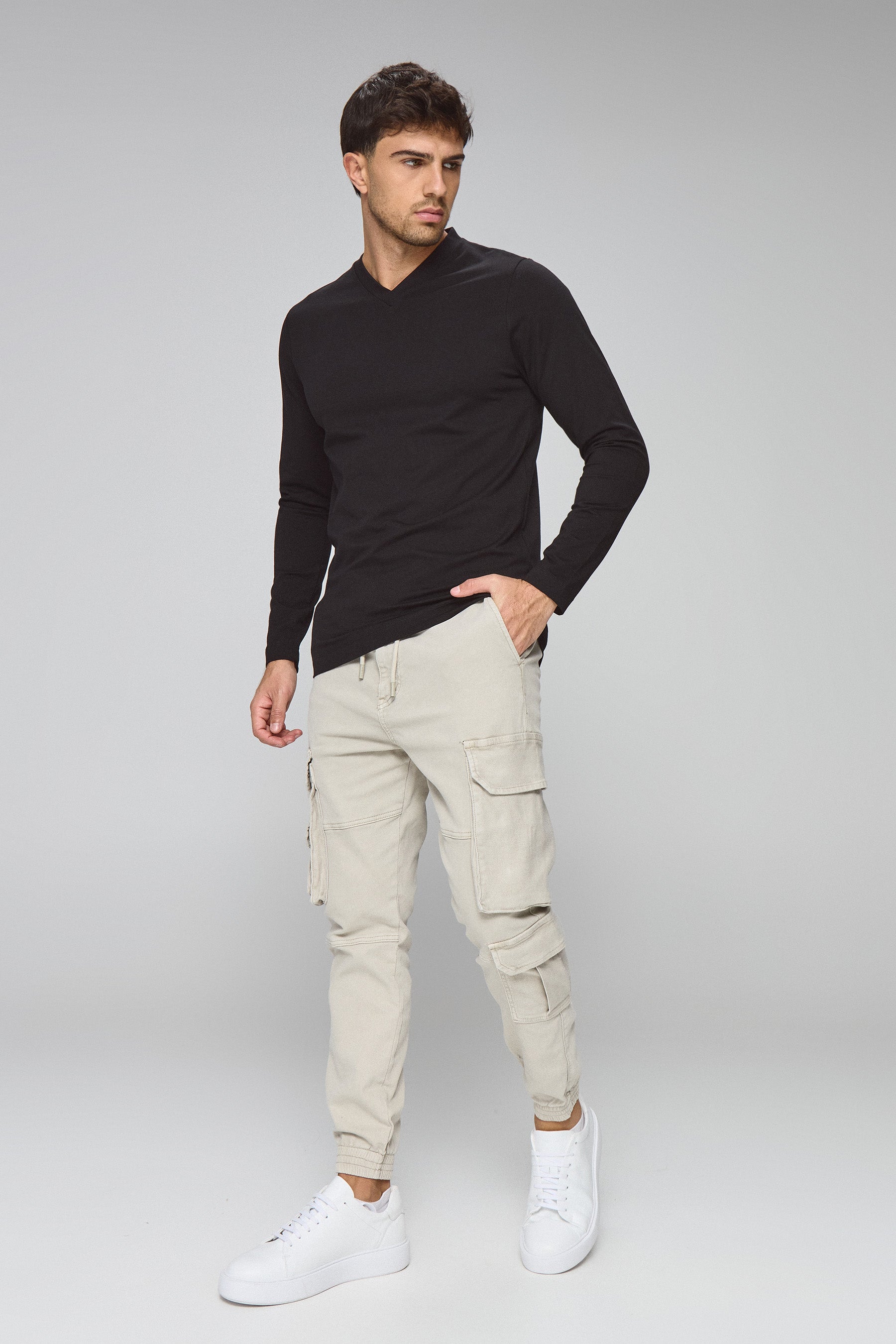 טי וי בייסיק ארוך