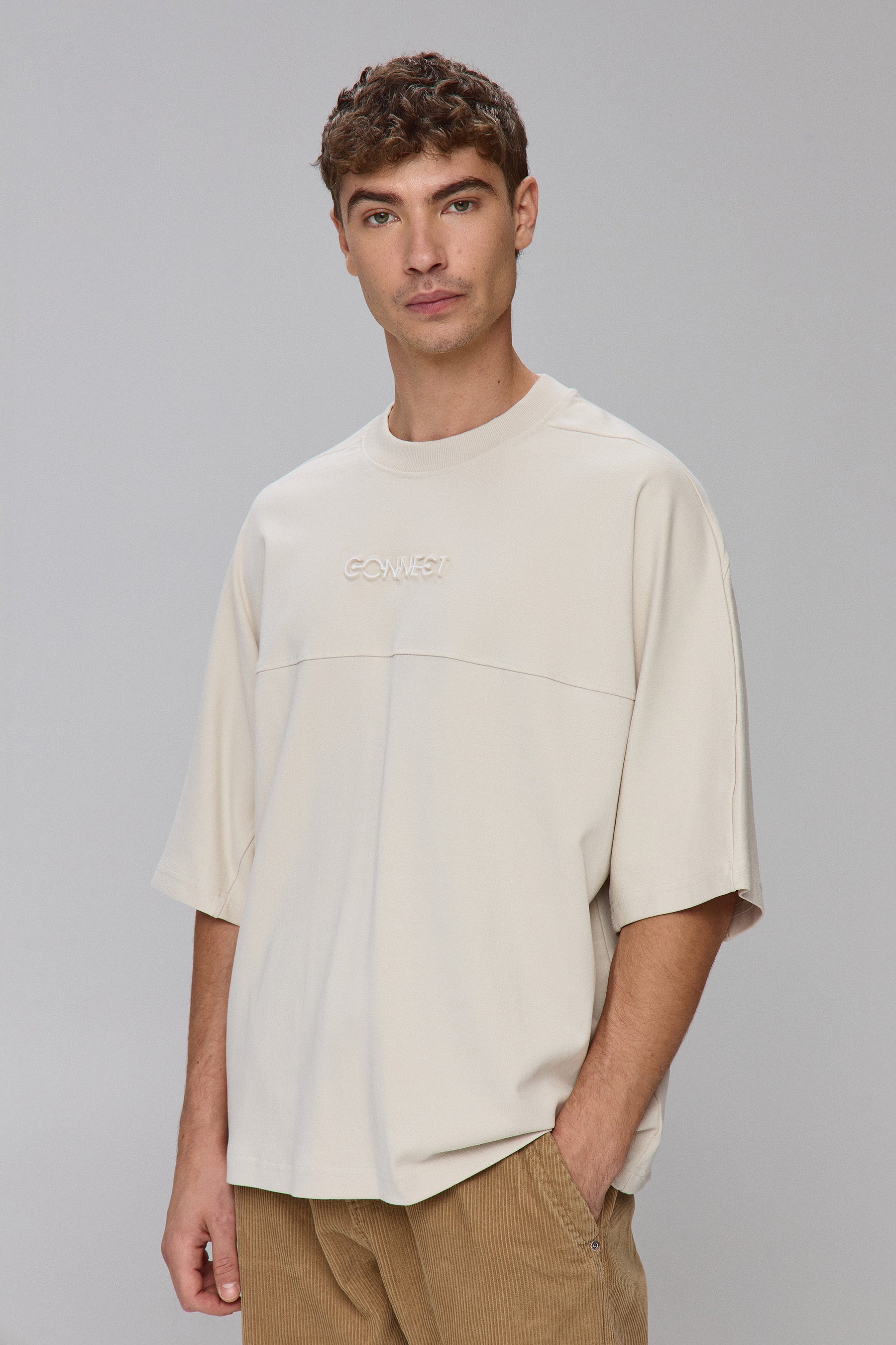 טי חתך ריליס