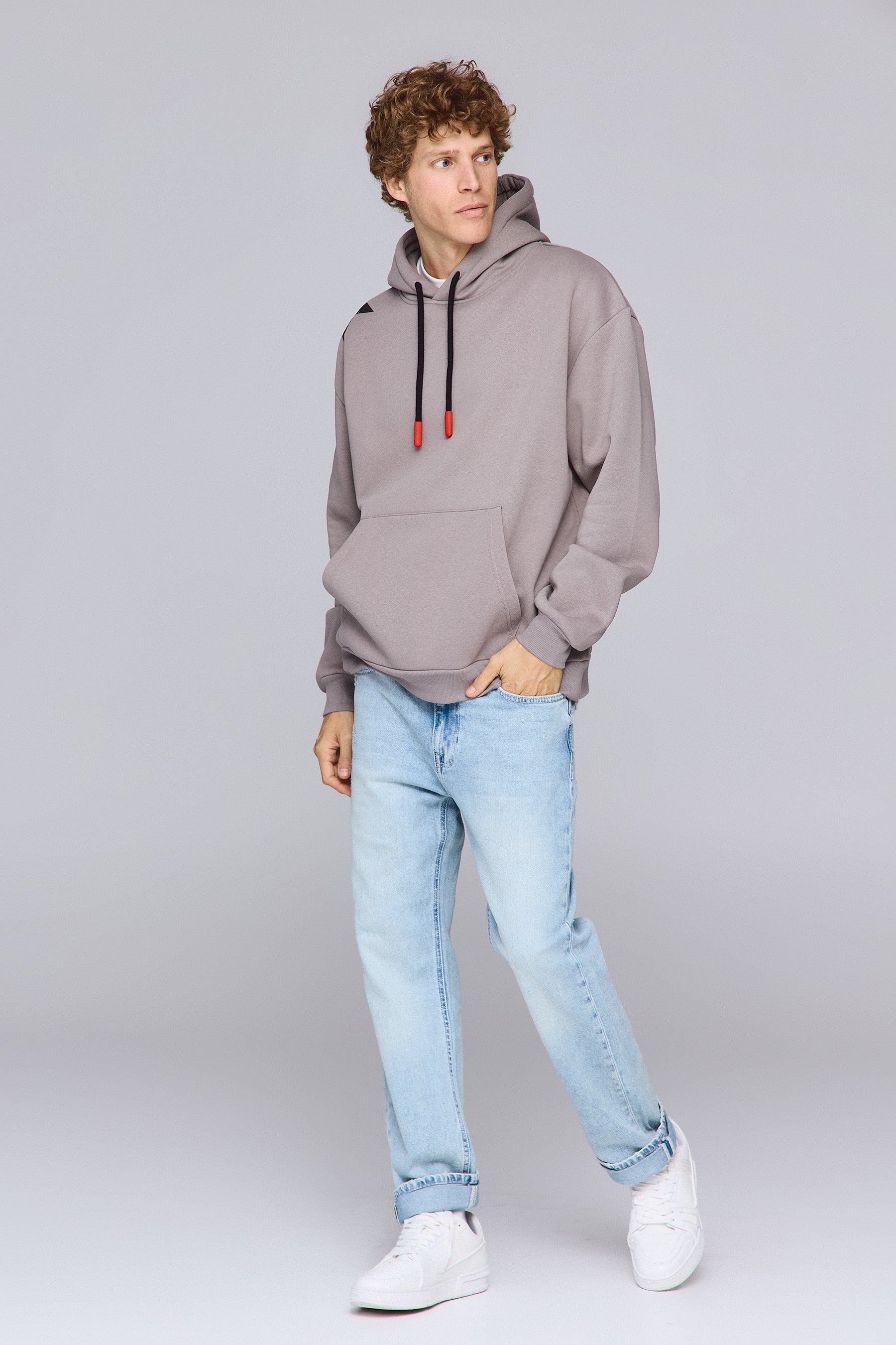 סווטשירט לאב