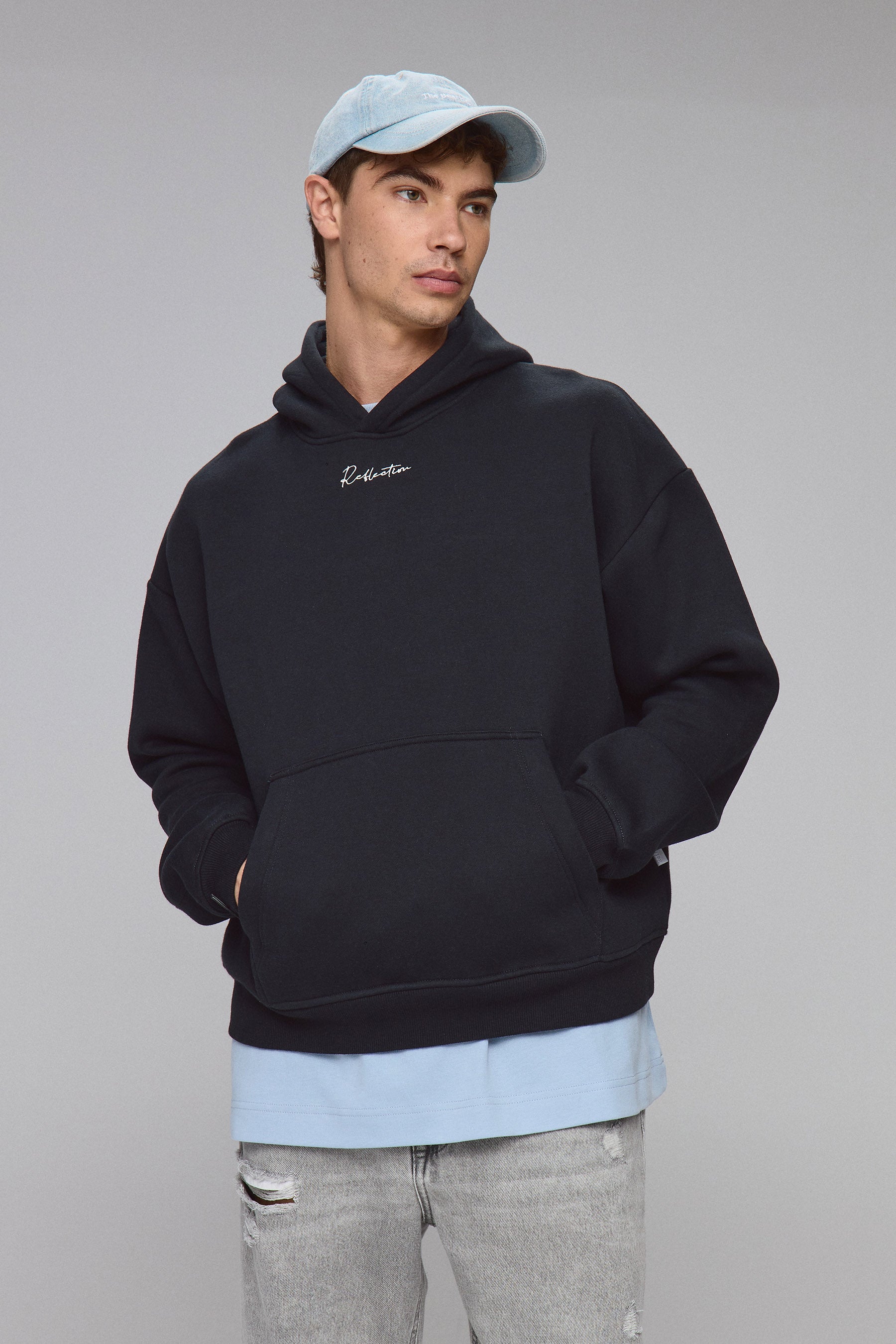 סווטשירט רוקי