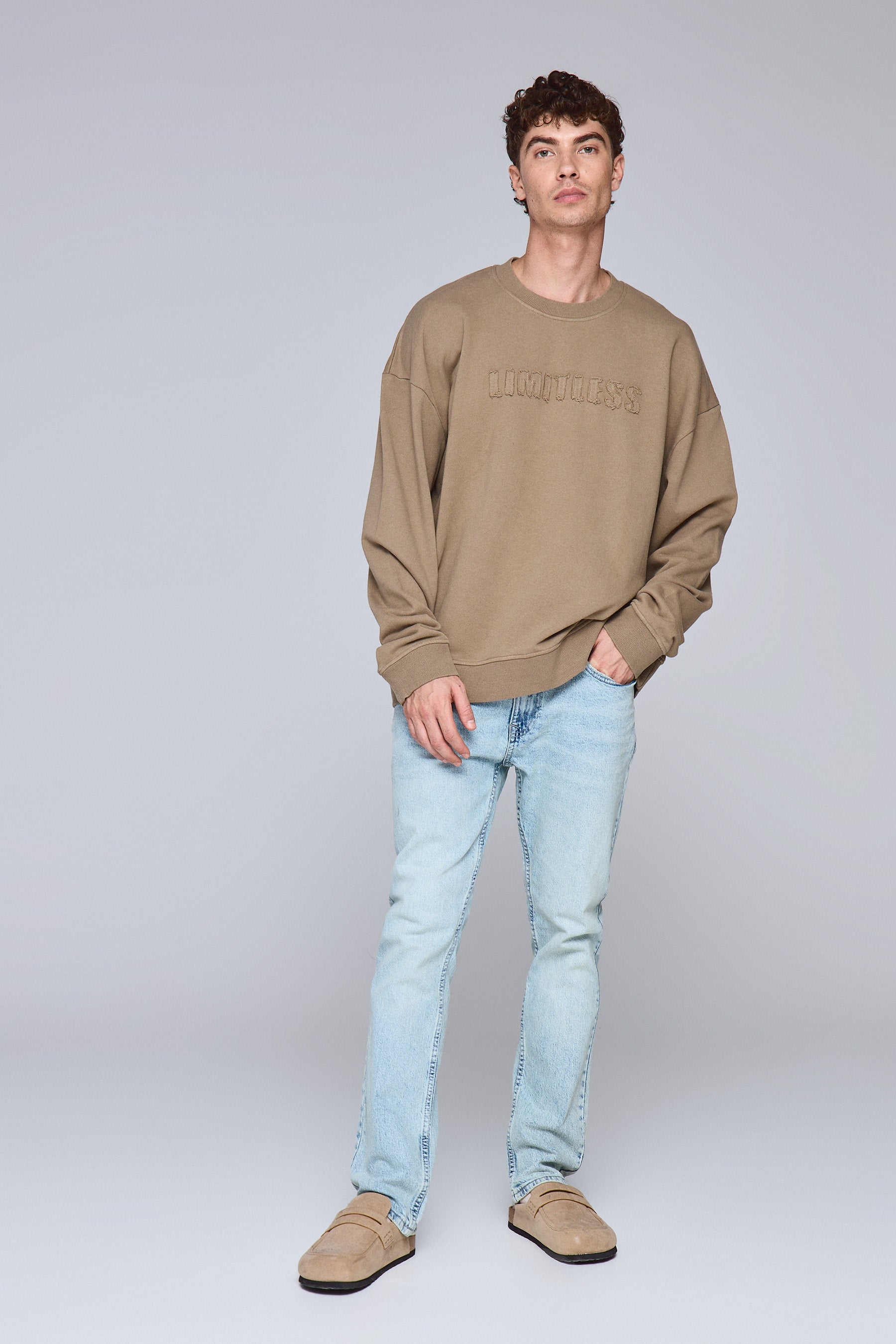 סווטשירט לימיט