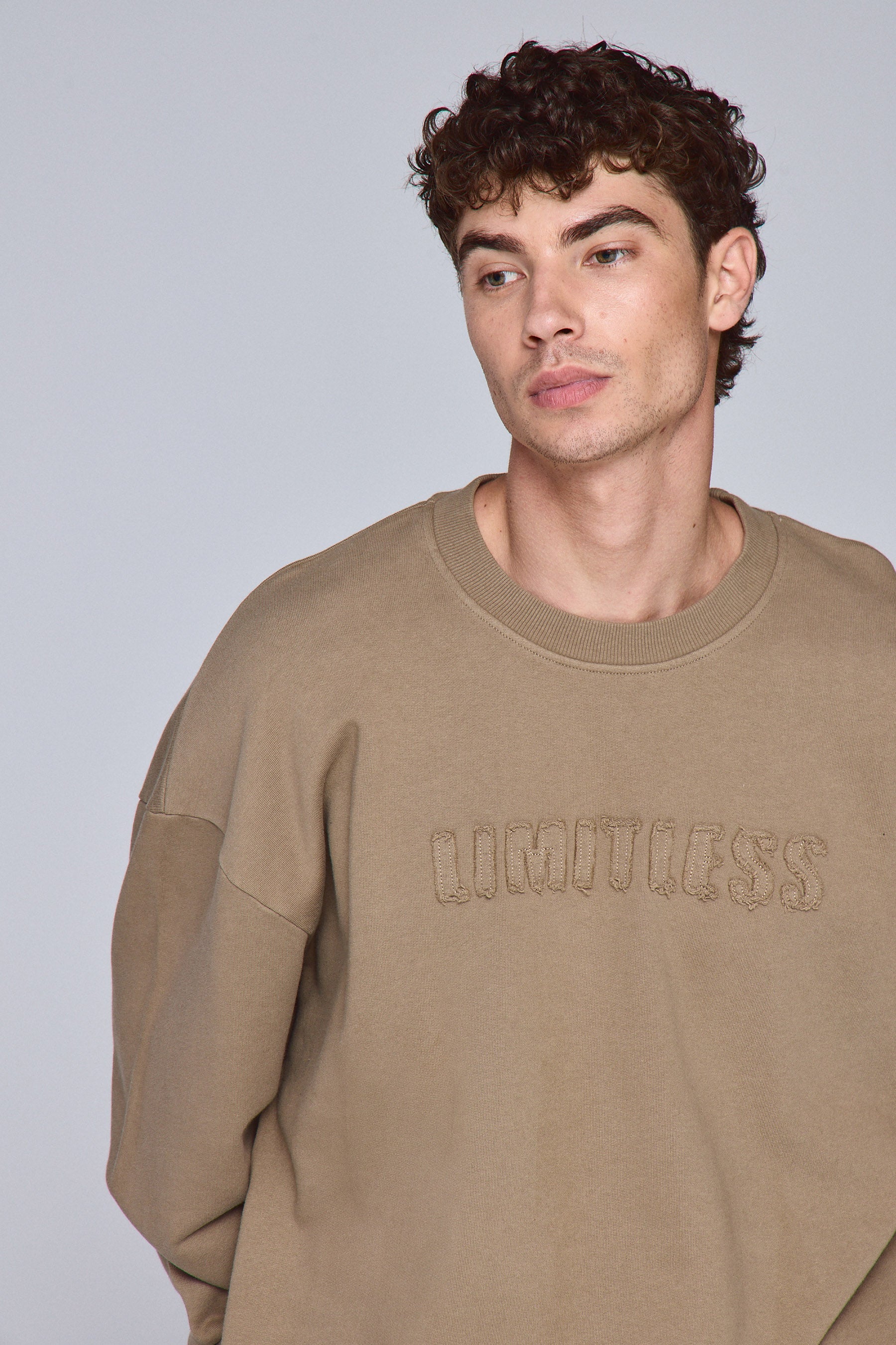 סווטשירט לימיט