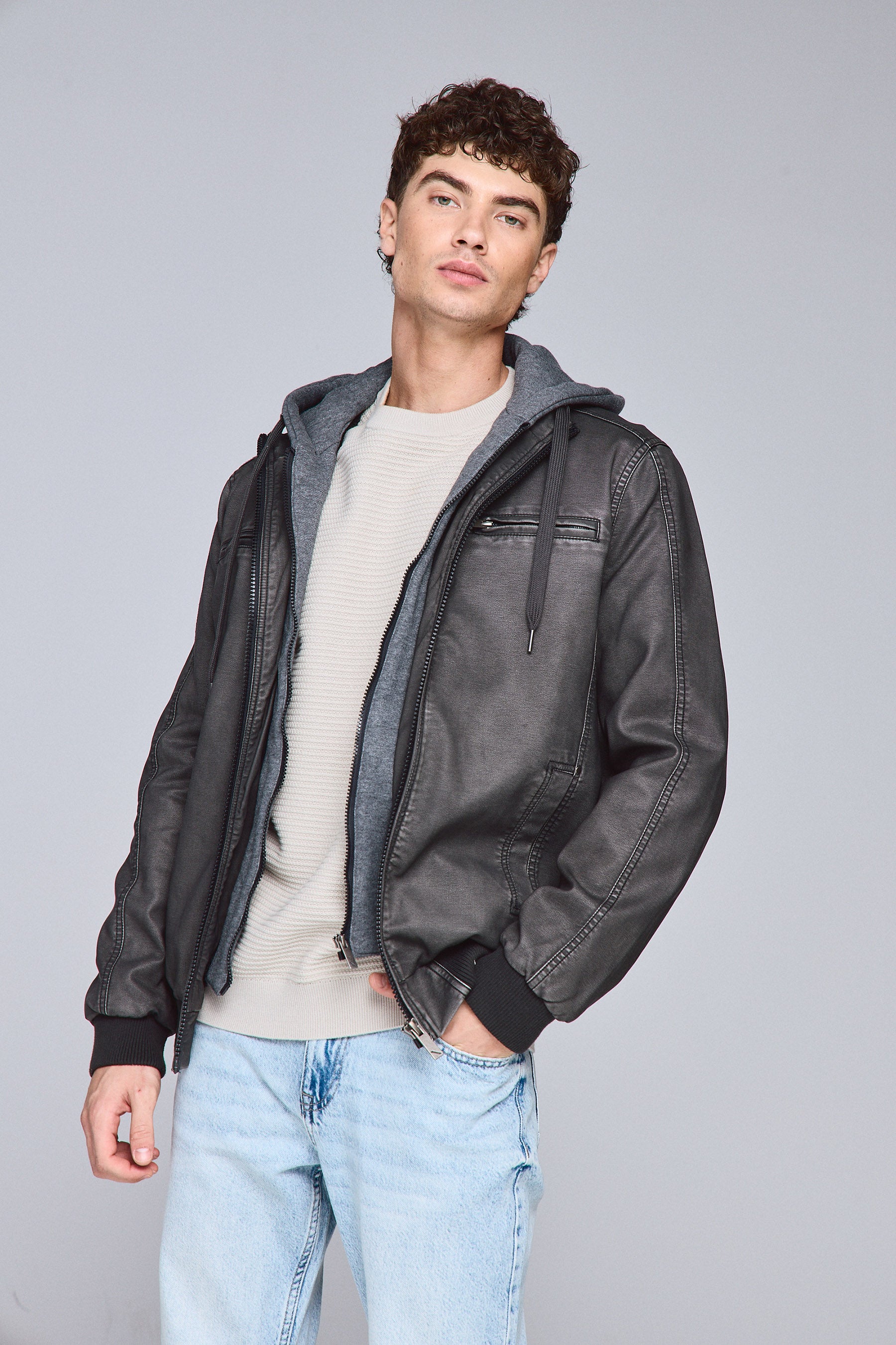 ג'קט ניו קורולה