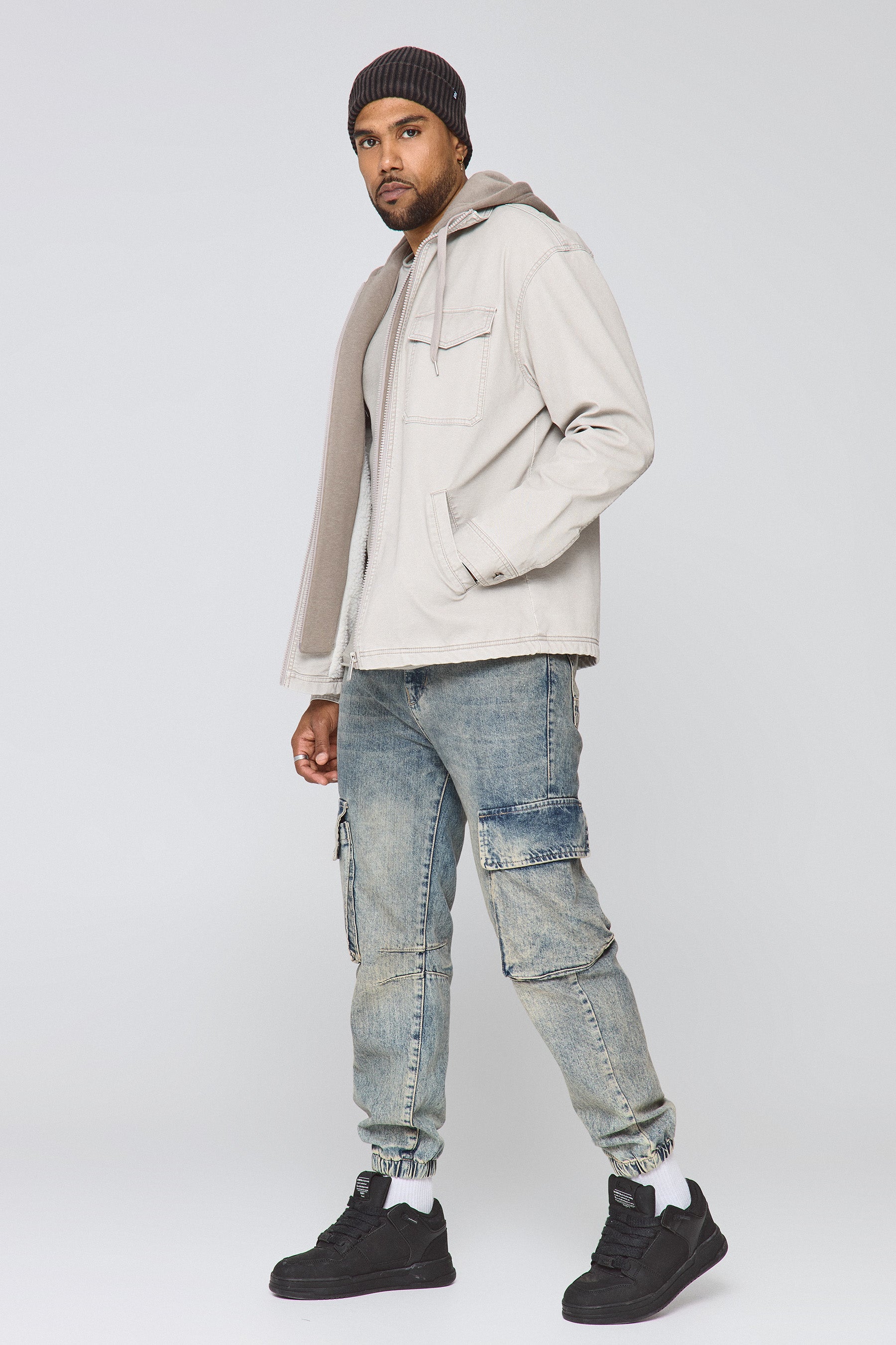 ג'קט קריסטל