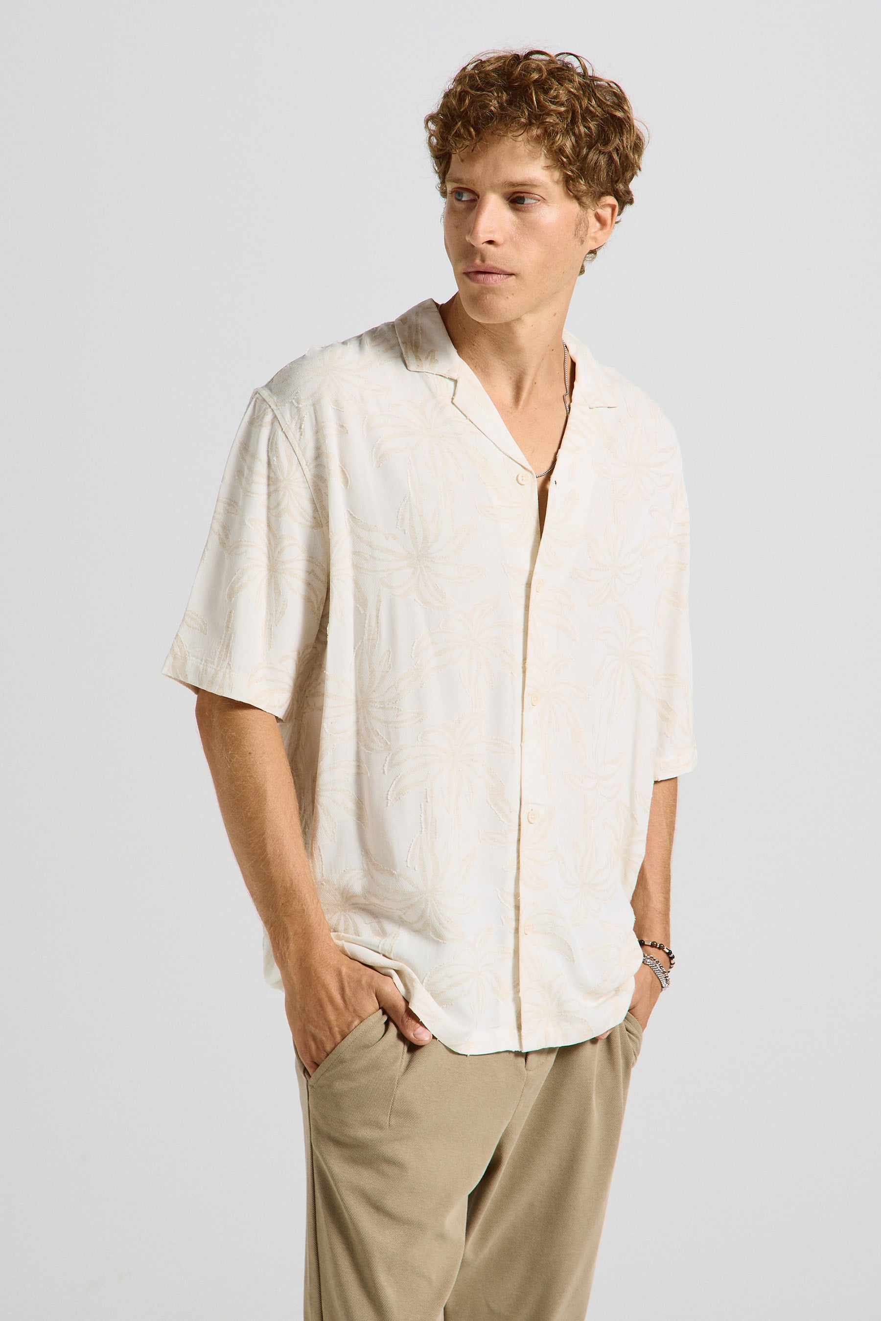 חולצת ג'קארד