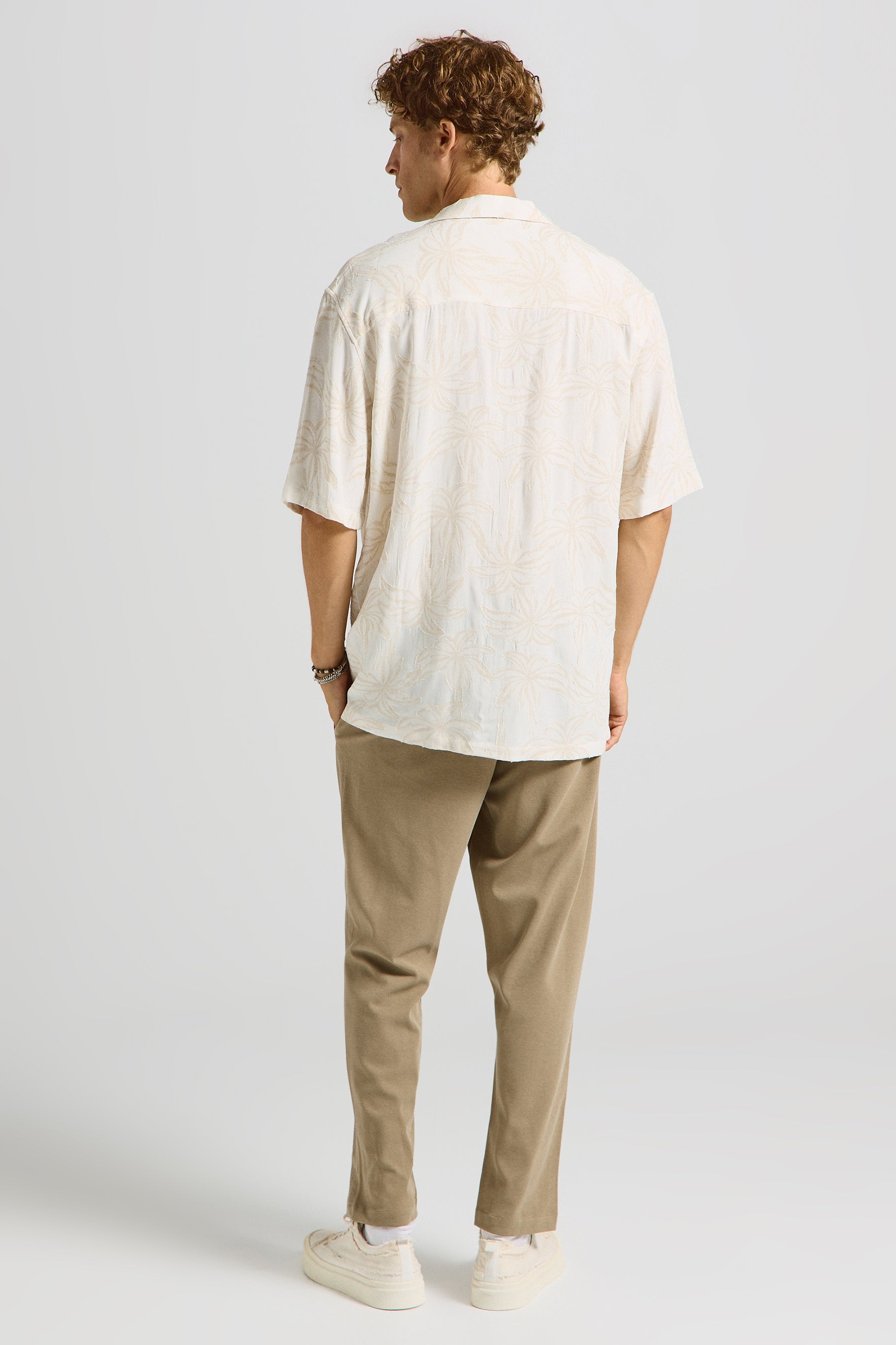 חולצת ג'קארד