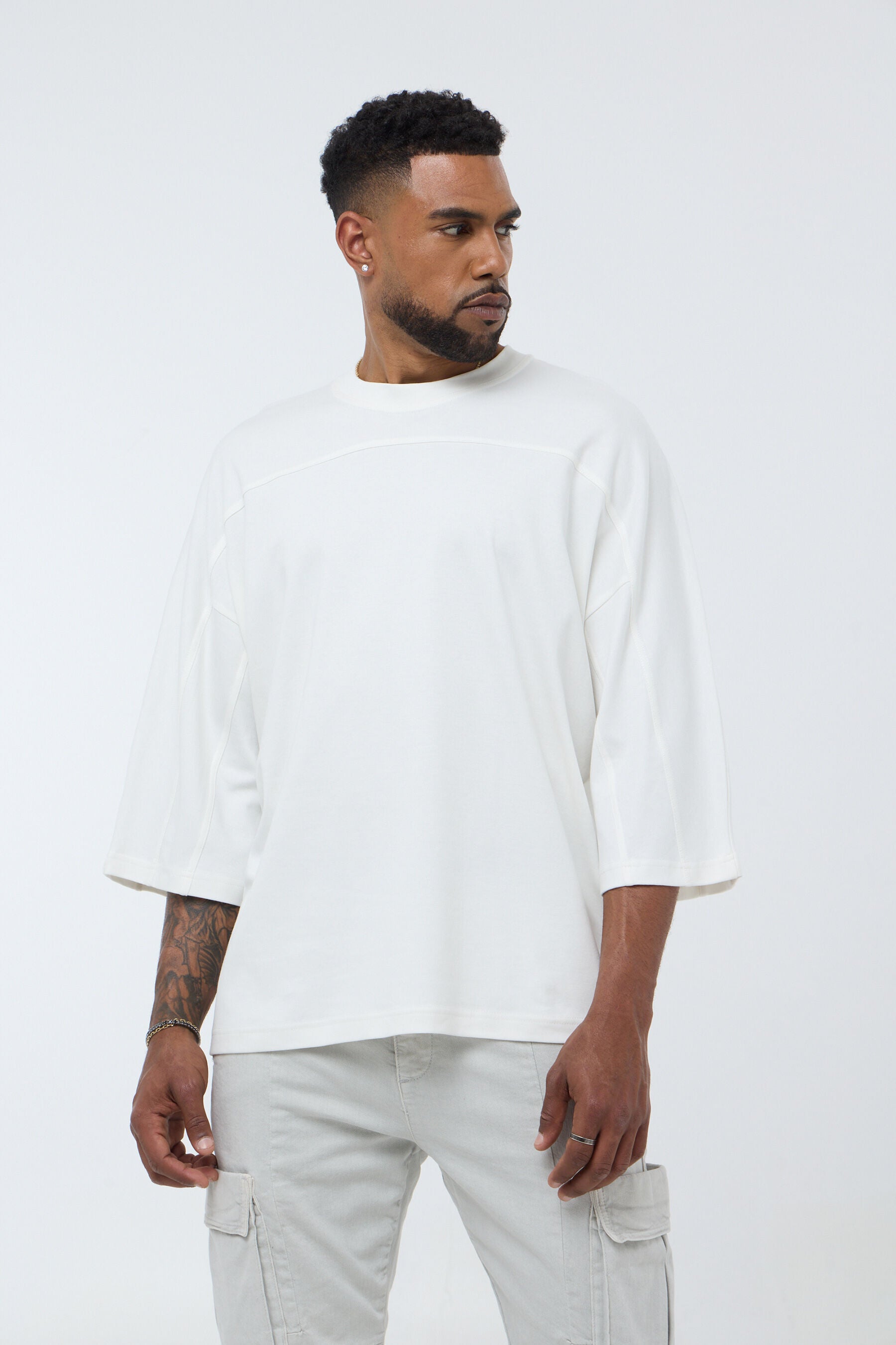 טי חתך טוקיו