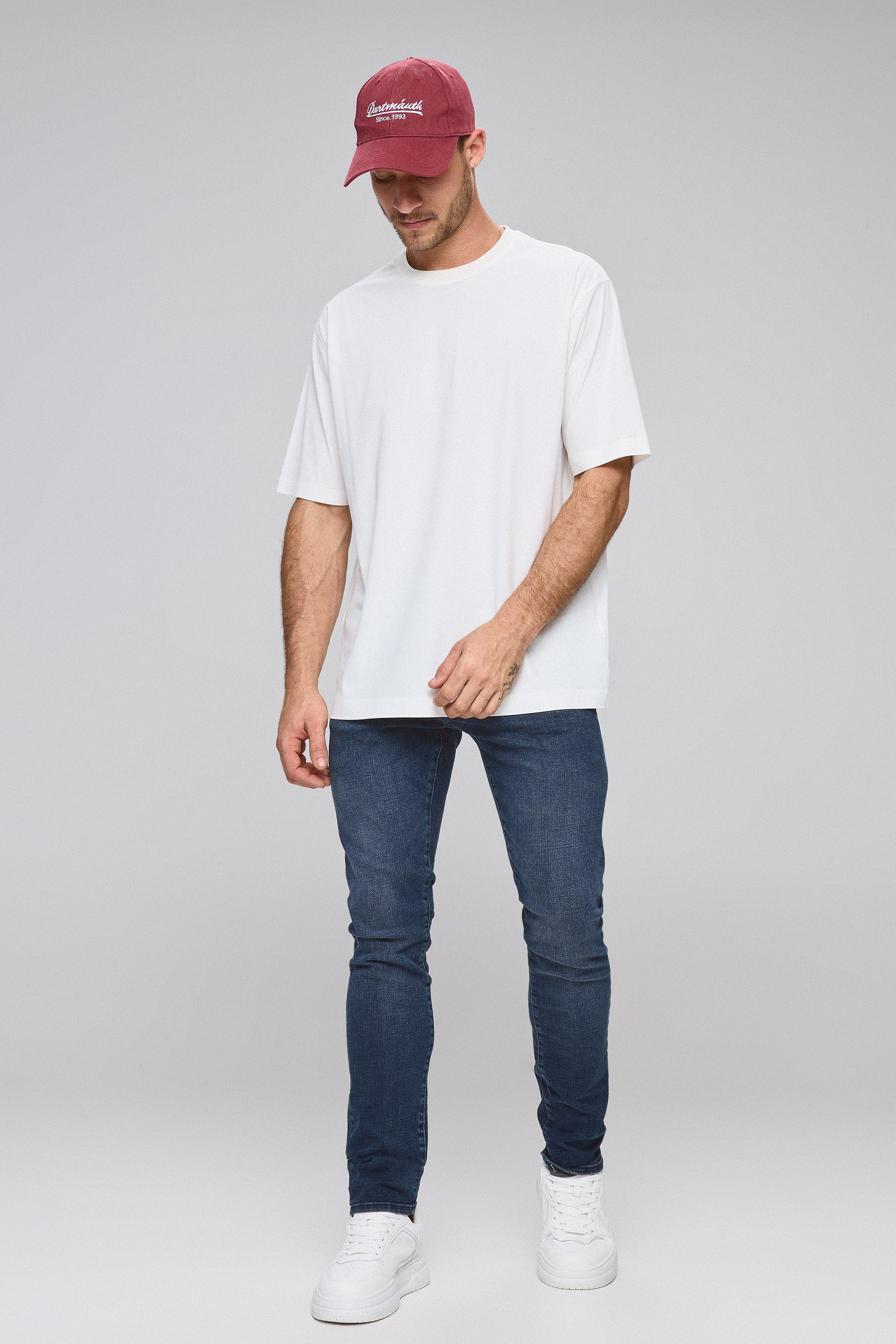 חולצת טי לוקס